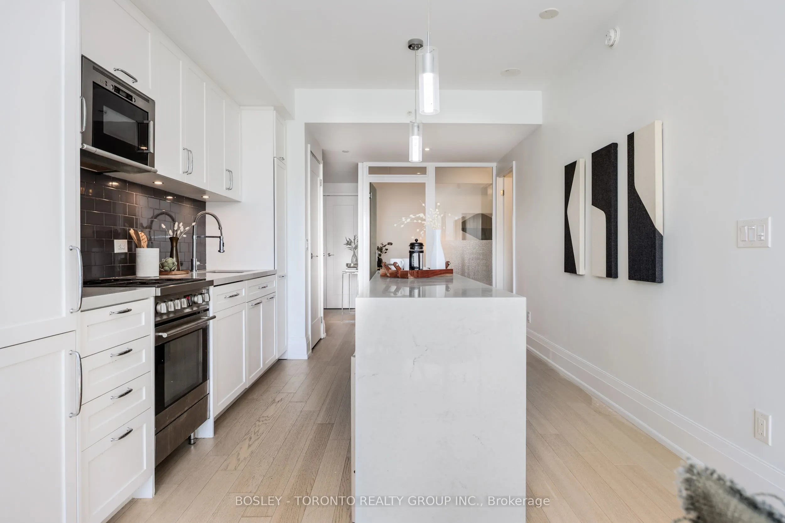 25 Malcolm Road, #411