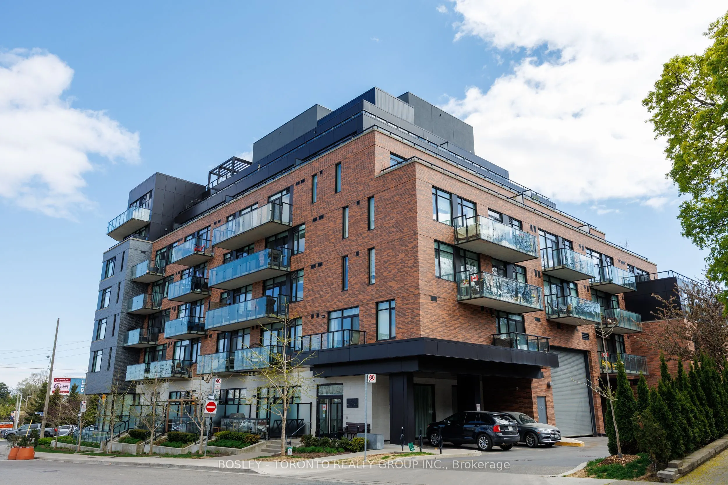 25 Malcolm Road, #411