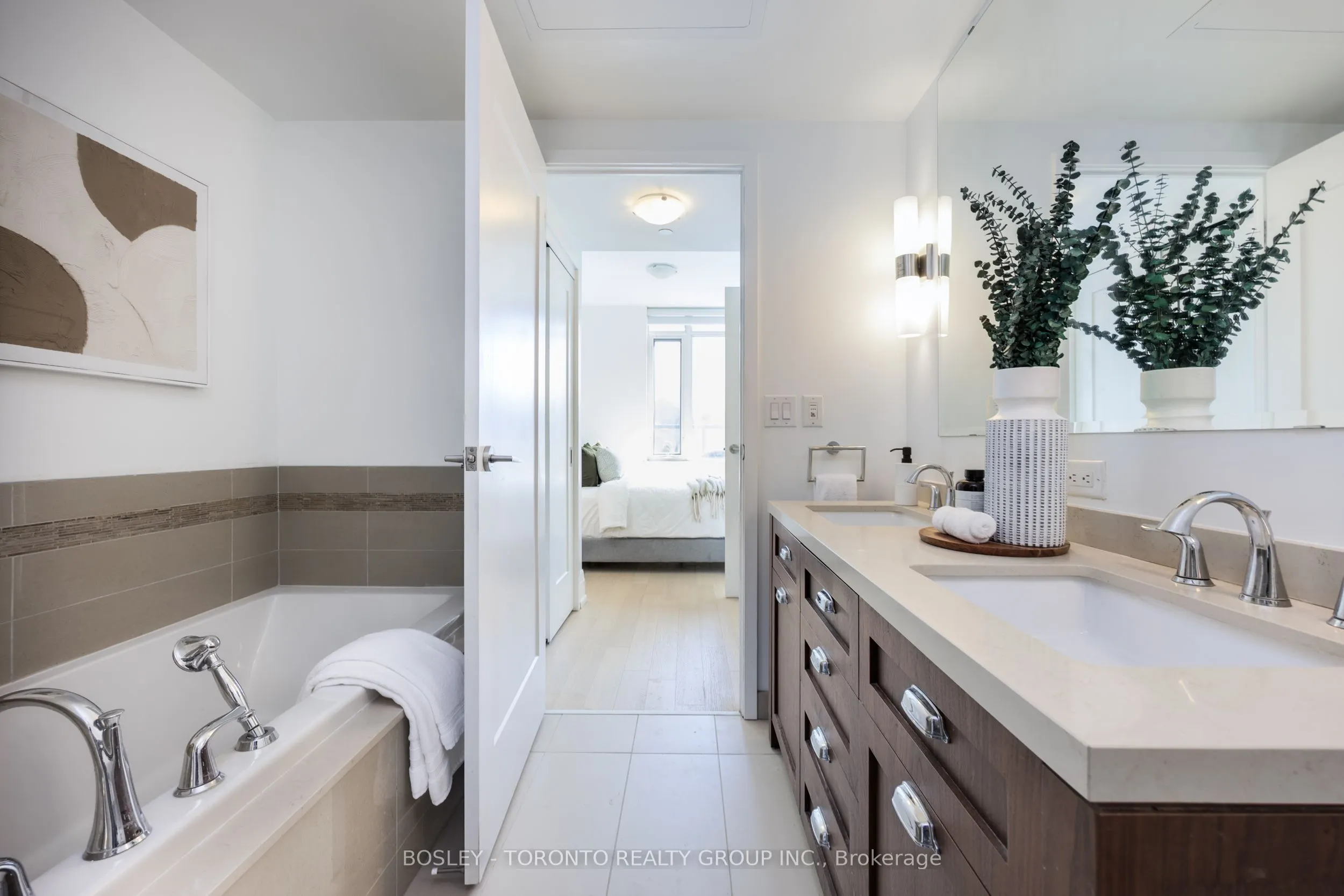 25 Malcolm Road, #411