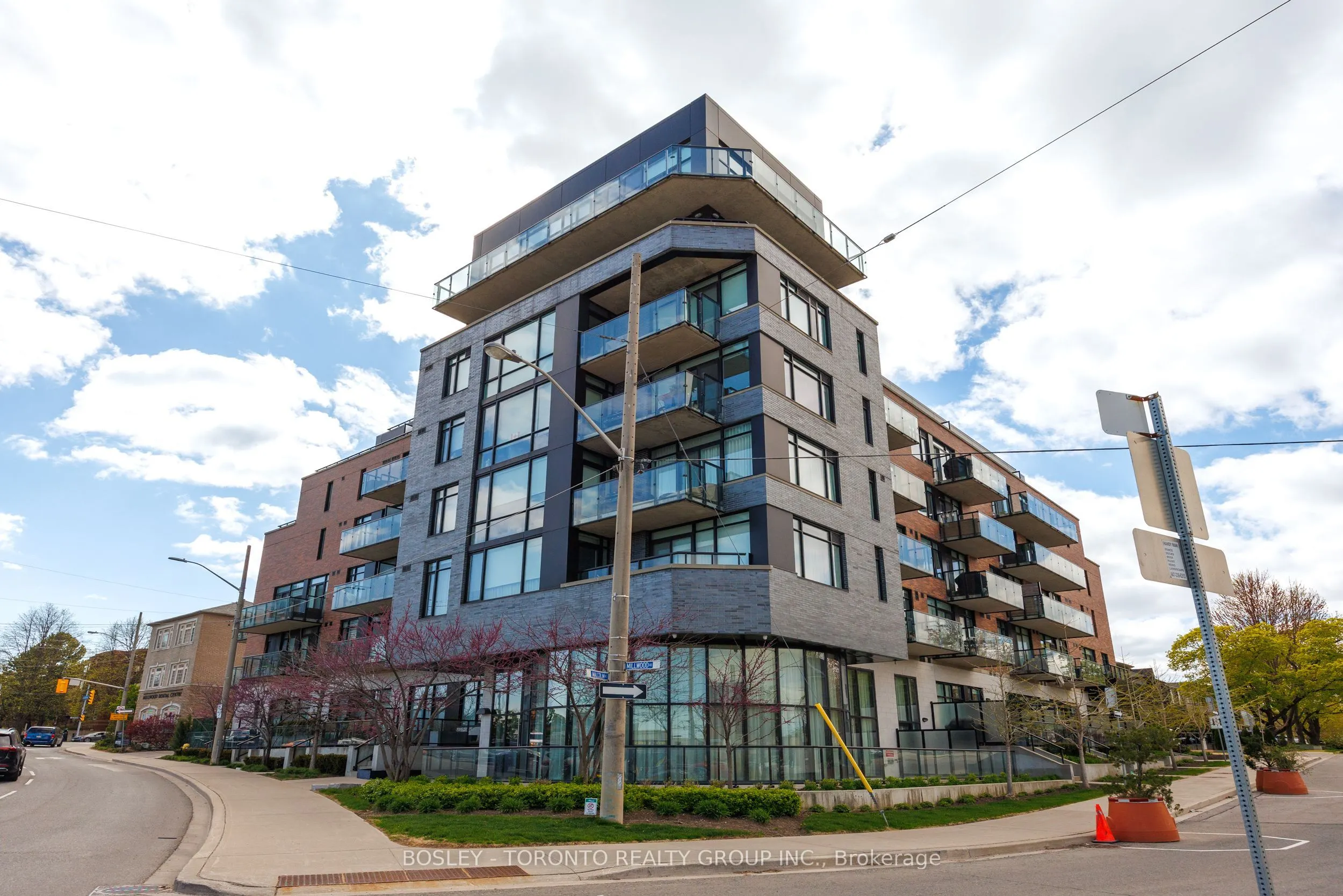 25 Malcolm Road, #411