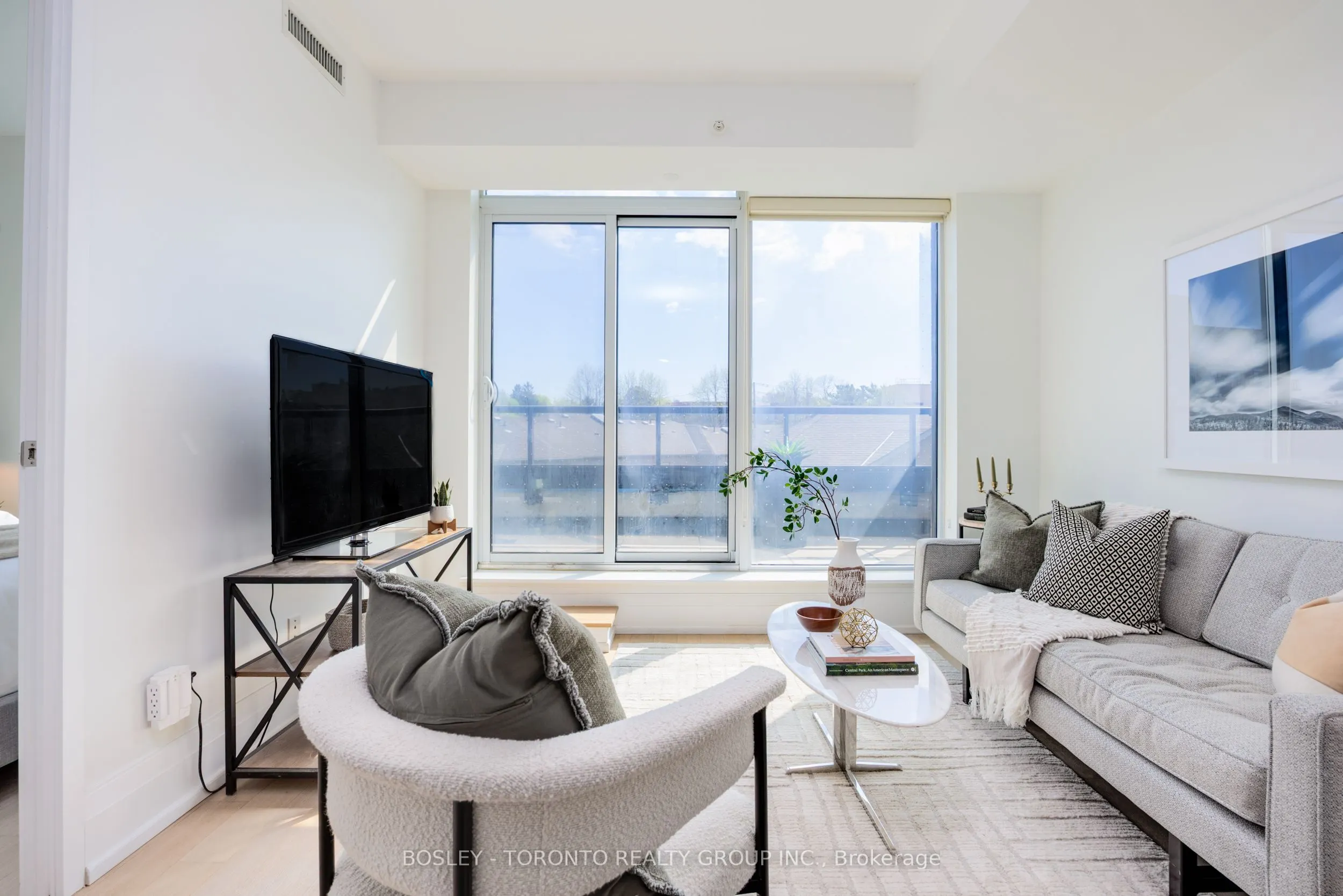 25 Malcolm Road, #411