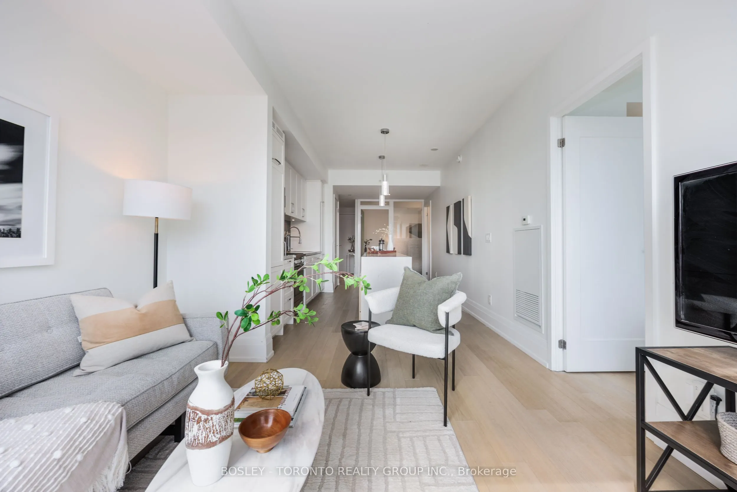 25 Malcolm Road, #411