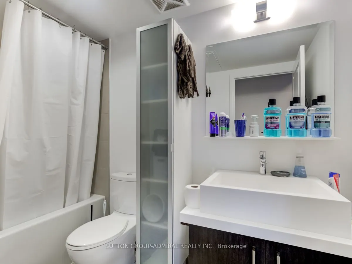 65 ST. MARY Street, #1011