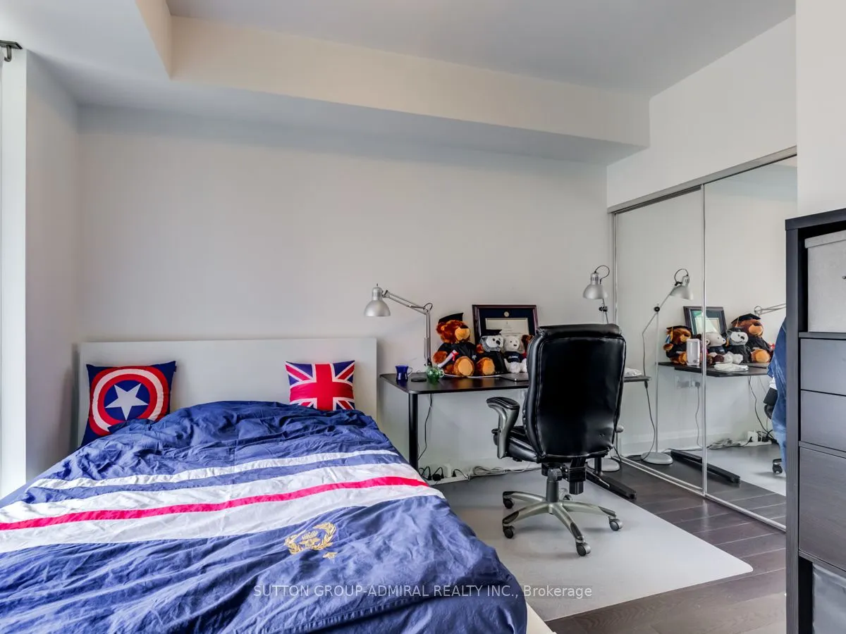 65 ST. MARY Street, #1011