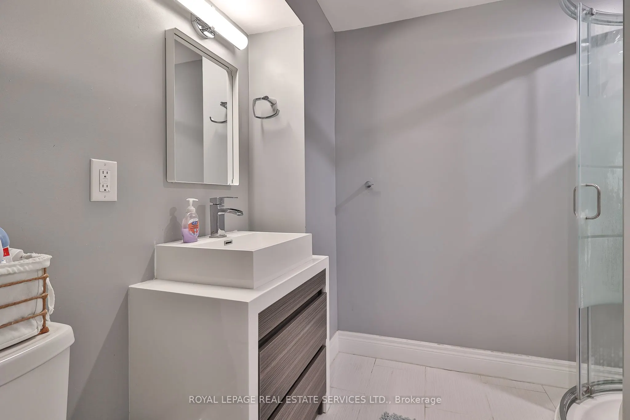 224 Overbrook Place