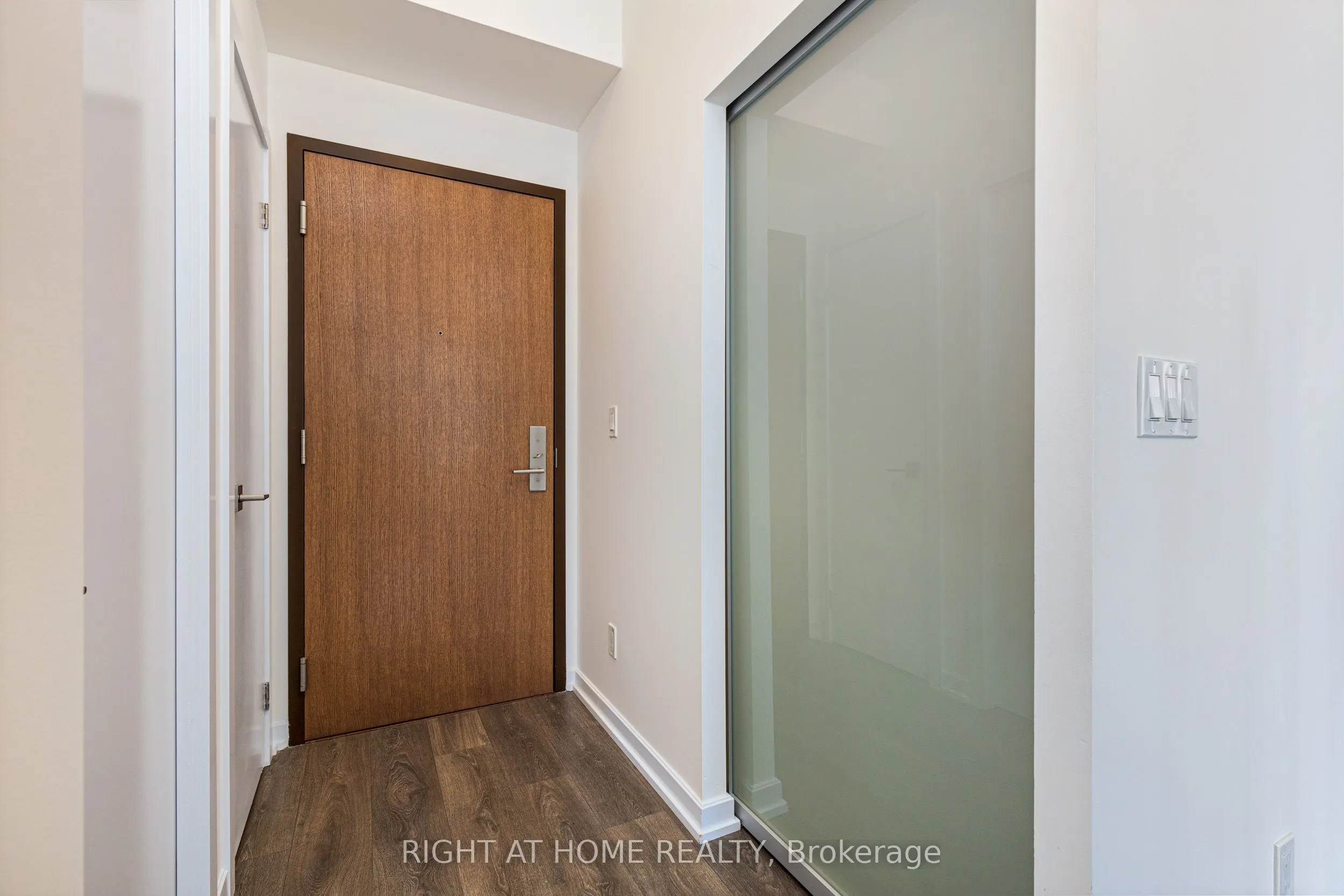 56 forest manor Road, #1406