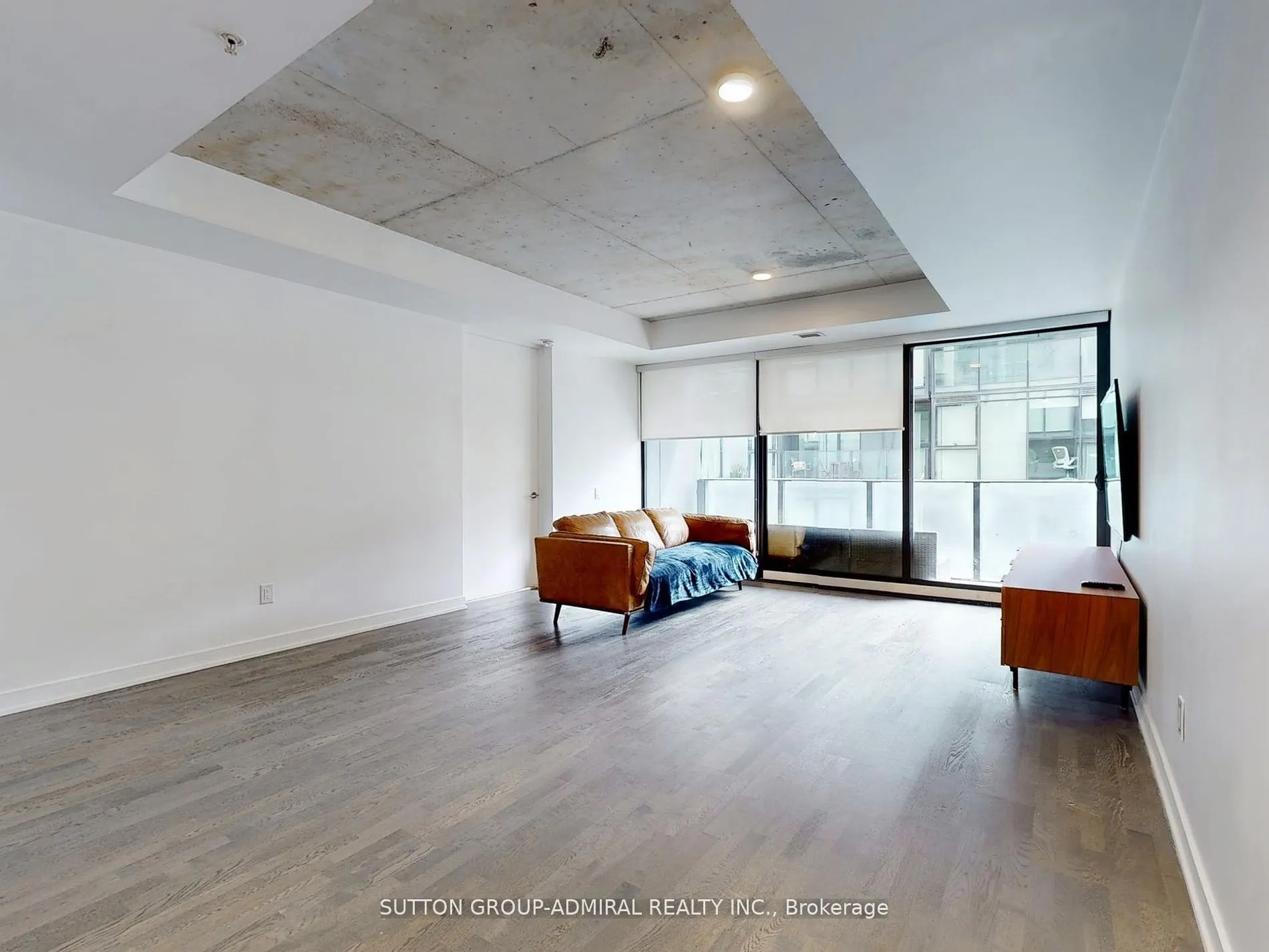 629 King Street W, #410