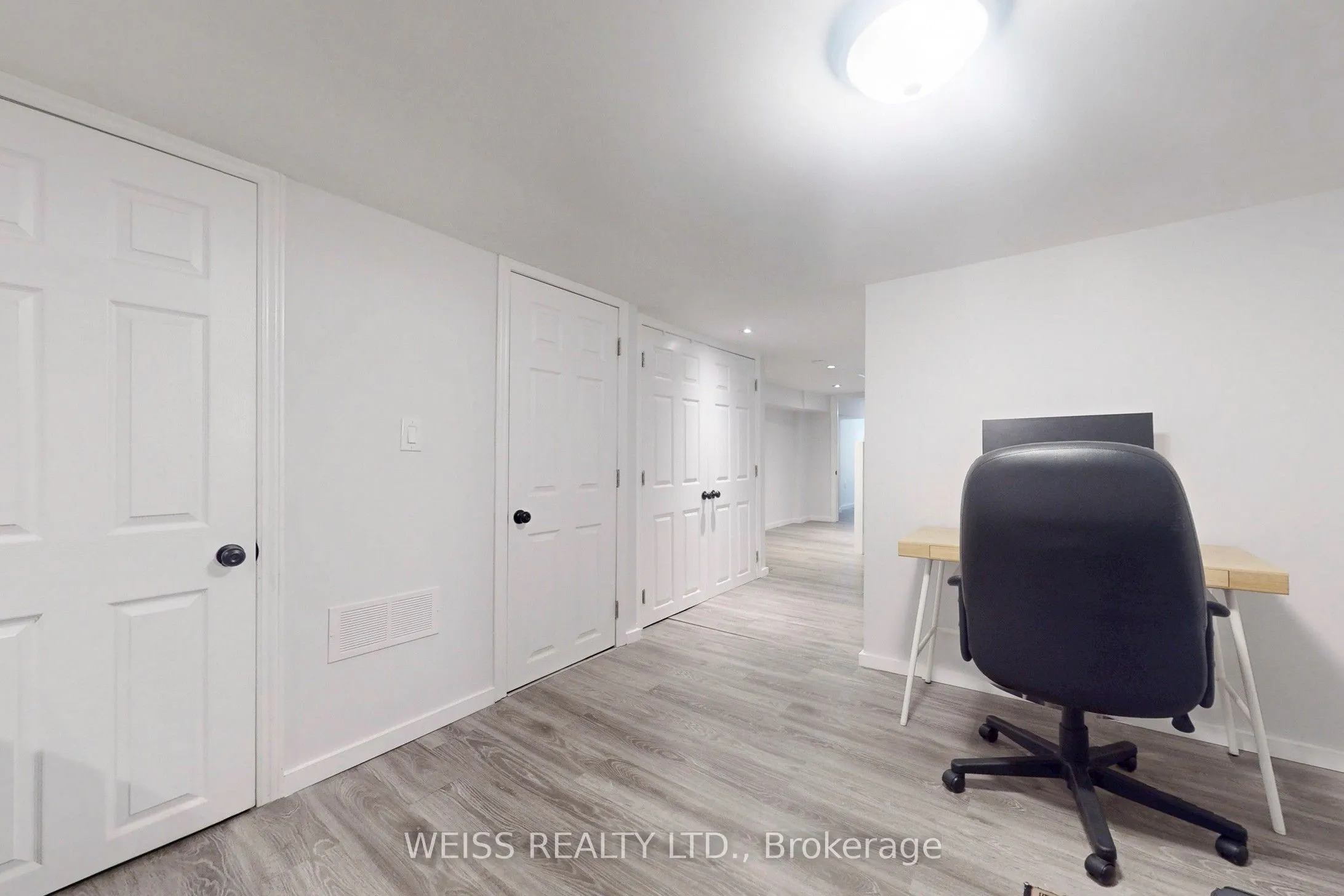 758 Richmond Street W