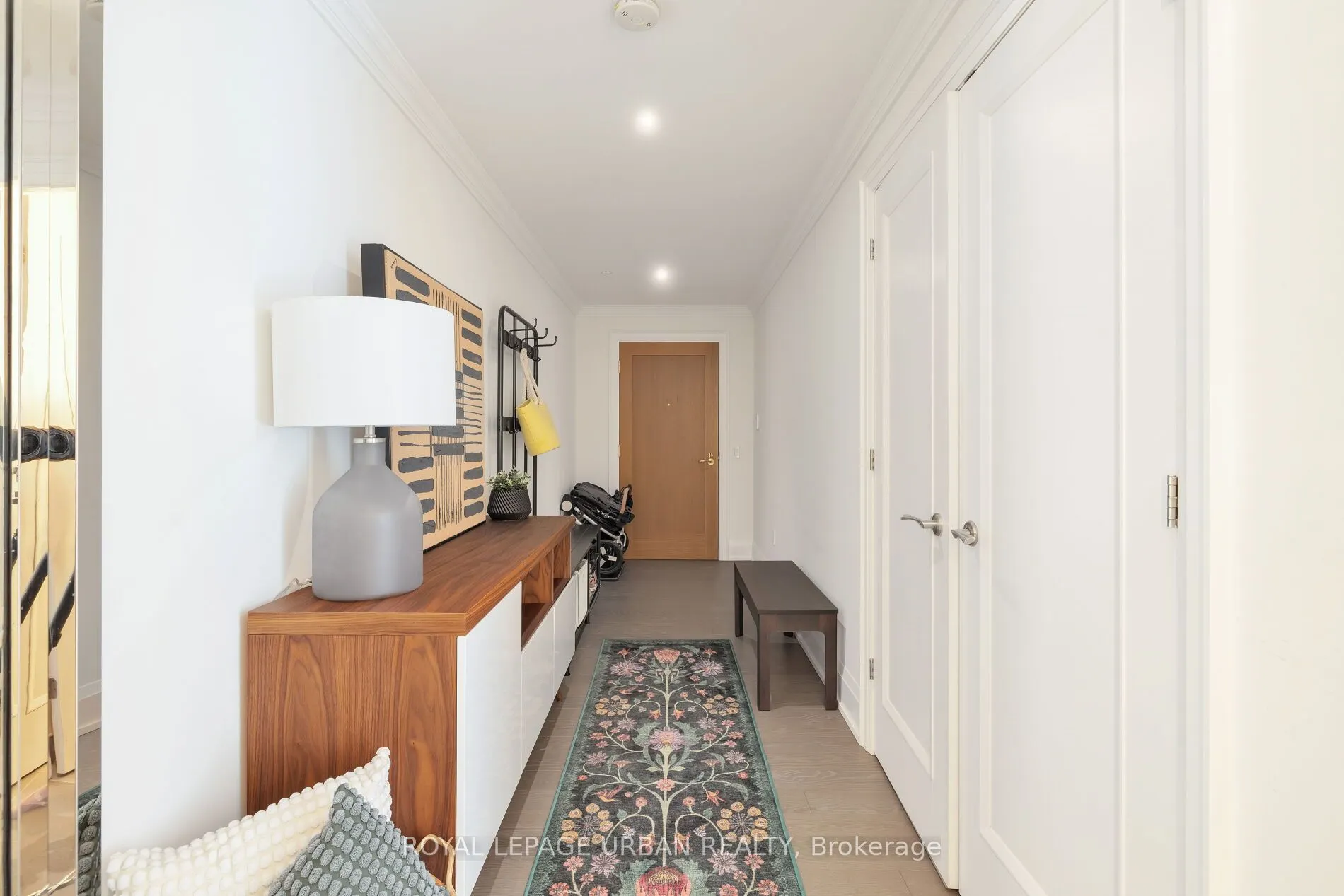 1900 Bayview Avenue, #223