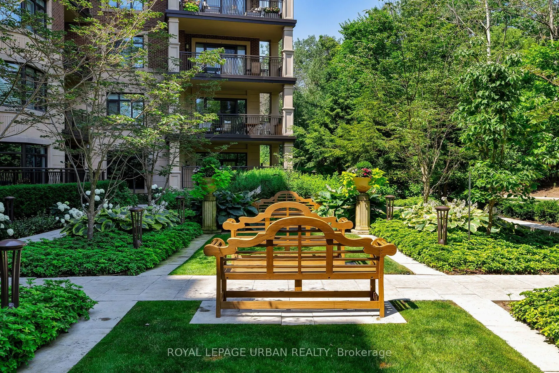 1900 Bayview Avenue, #223