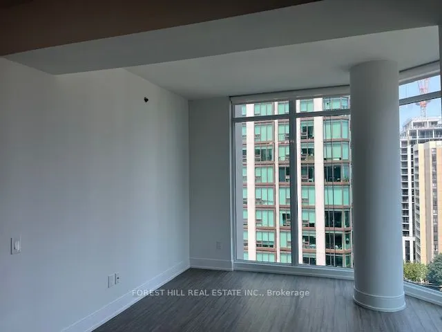 310 Tweedsmuir Avenue, #1404