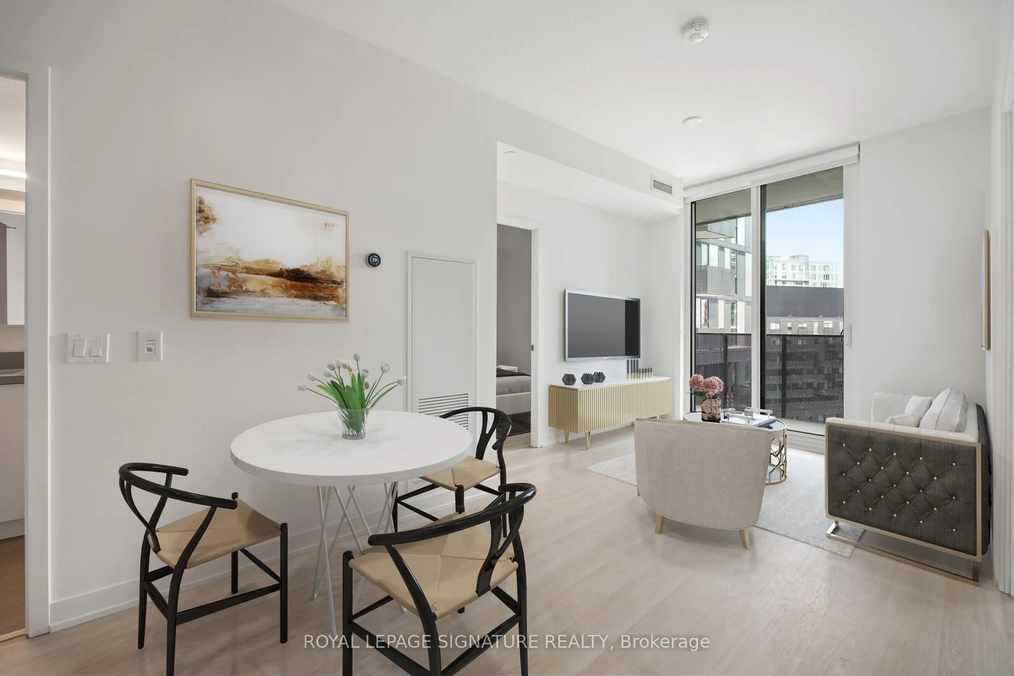 30 Tretti Way, #824