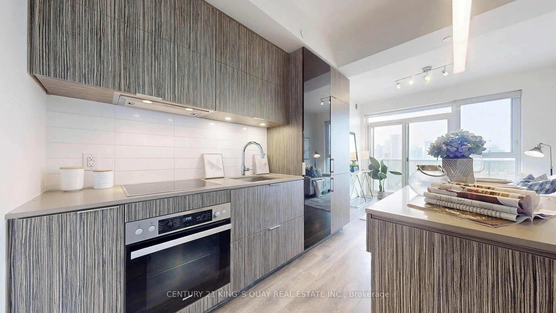 20 Richardson Street, #1809