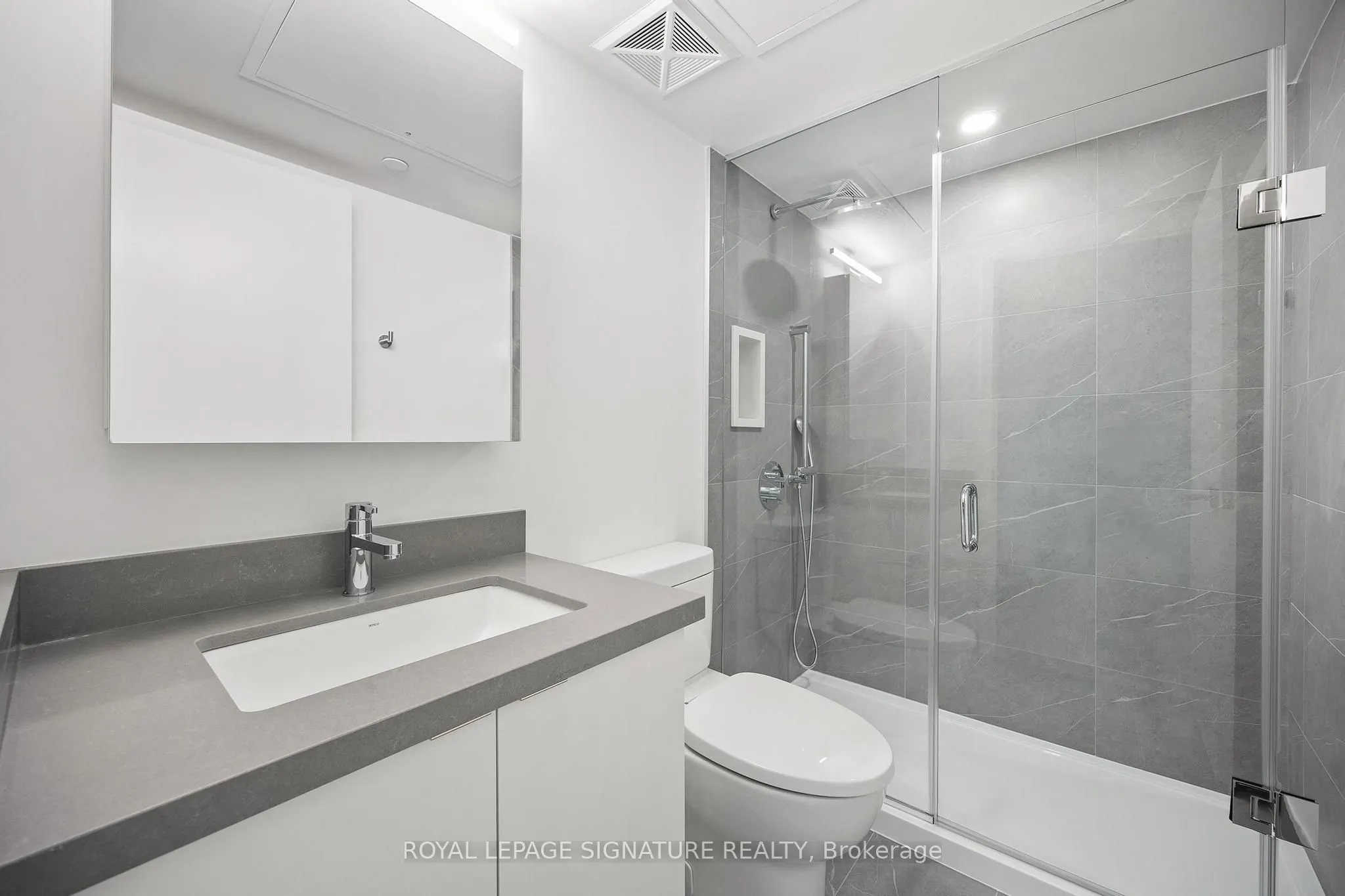 30 Tretti Way, #824