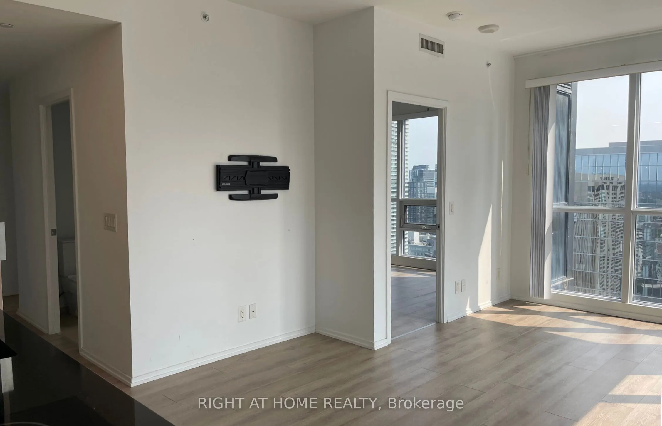 70 Temperance Street, #4406