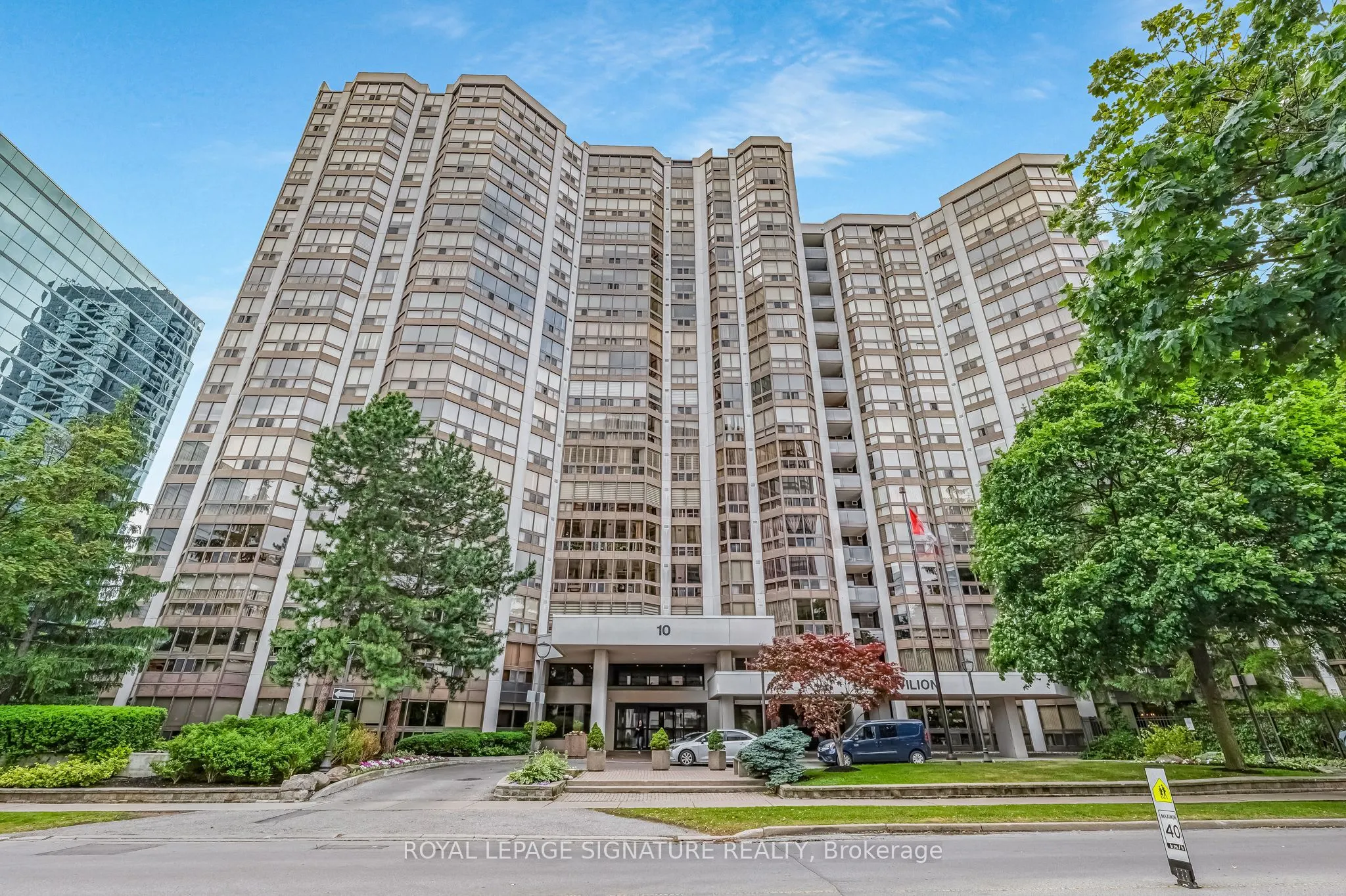 10 Kenneth Avenue, #406