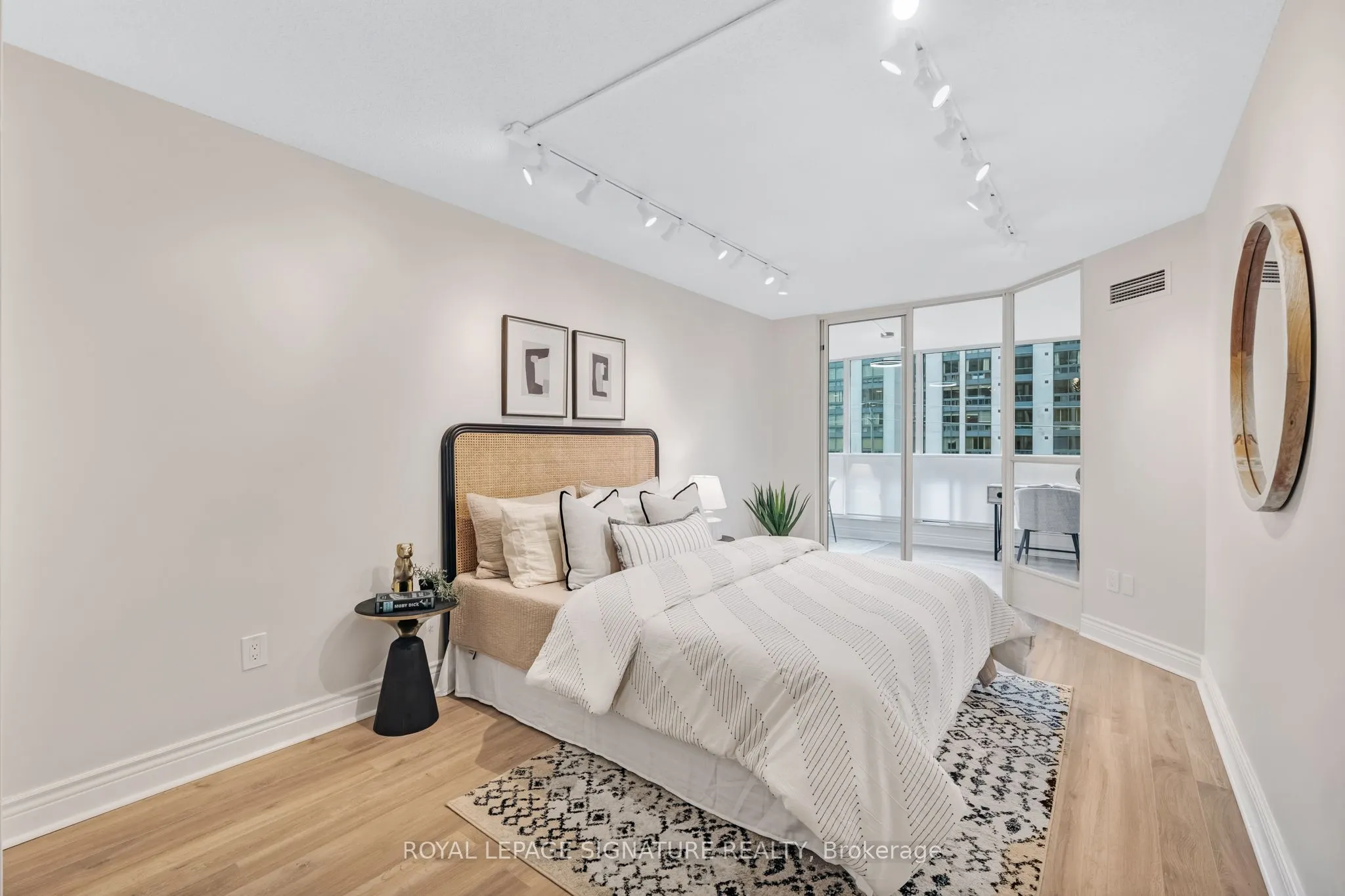 10 Kenneth Avenue, #406