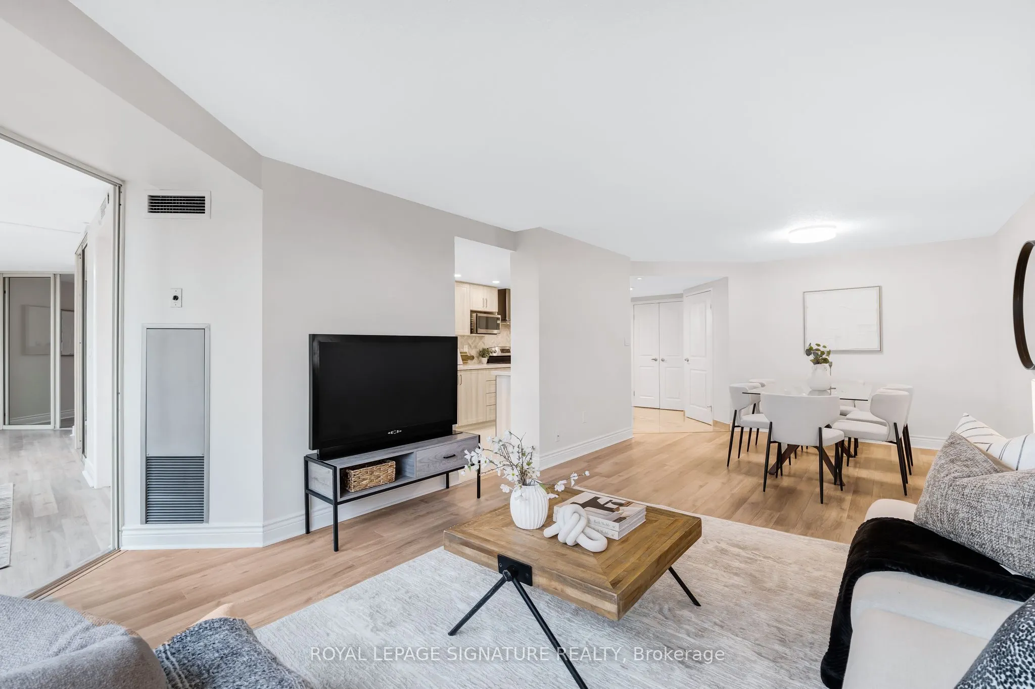 10 Kenneth Avenue, #406