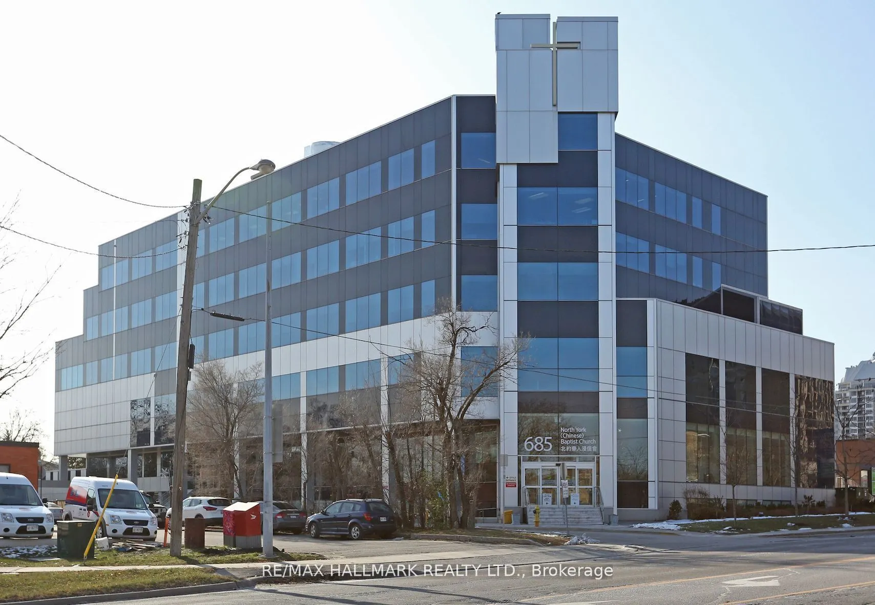 685 Sheppard Avenue E, #B01