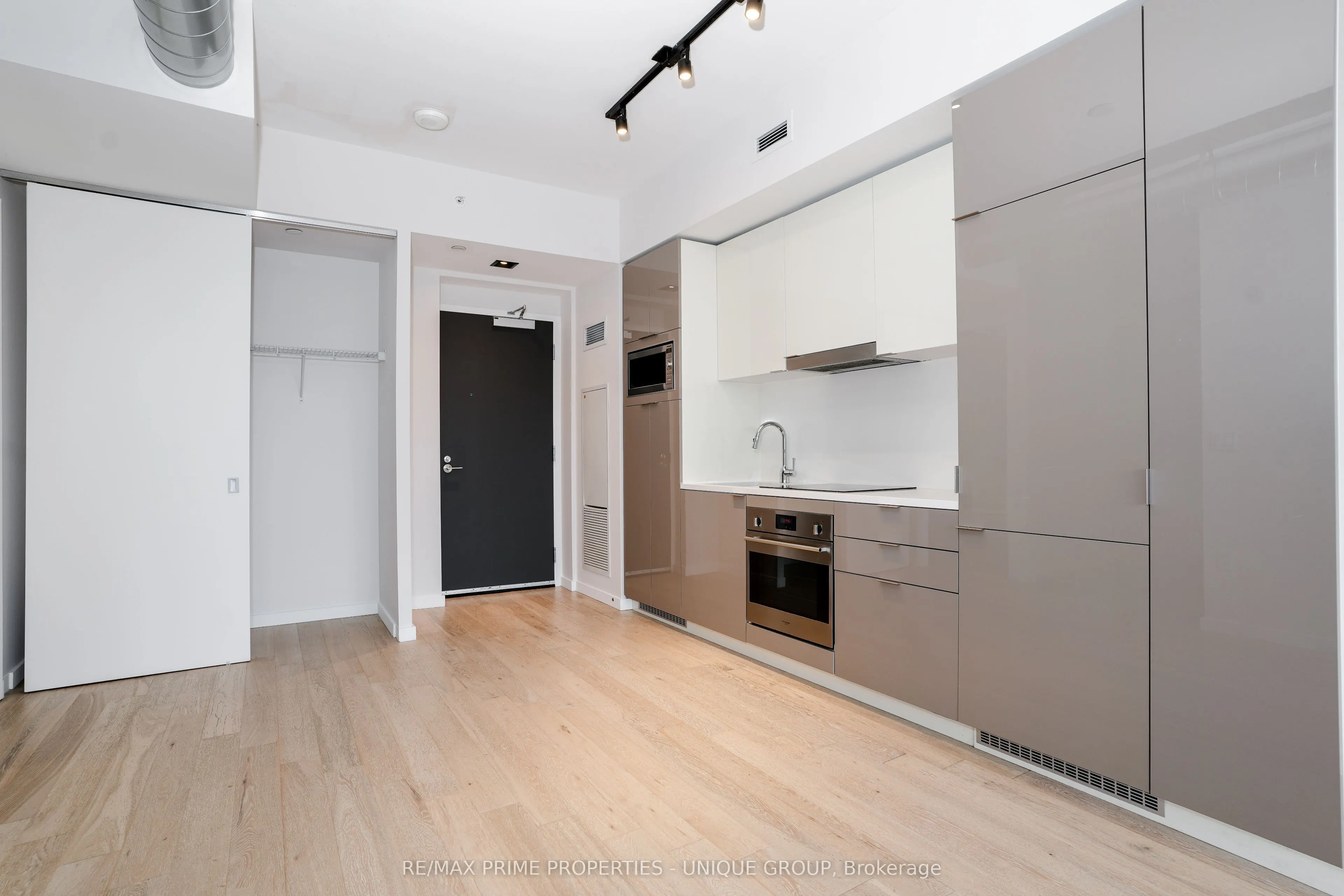 170 Bayview Avenue, #2603