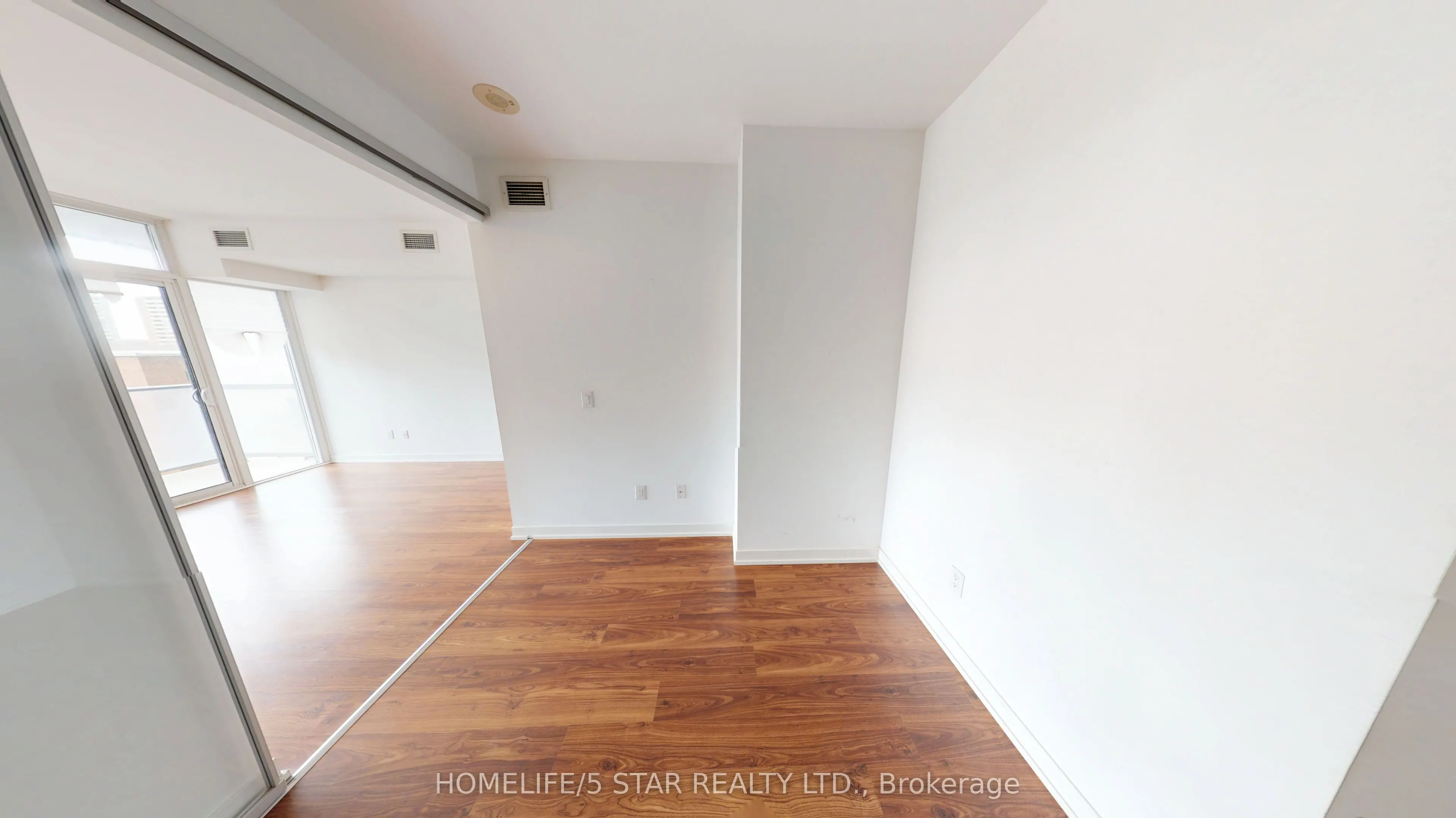 105 GEORGE Street, #414