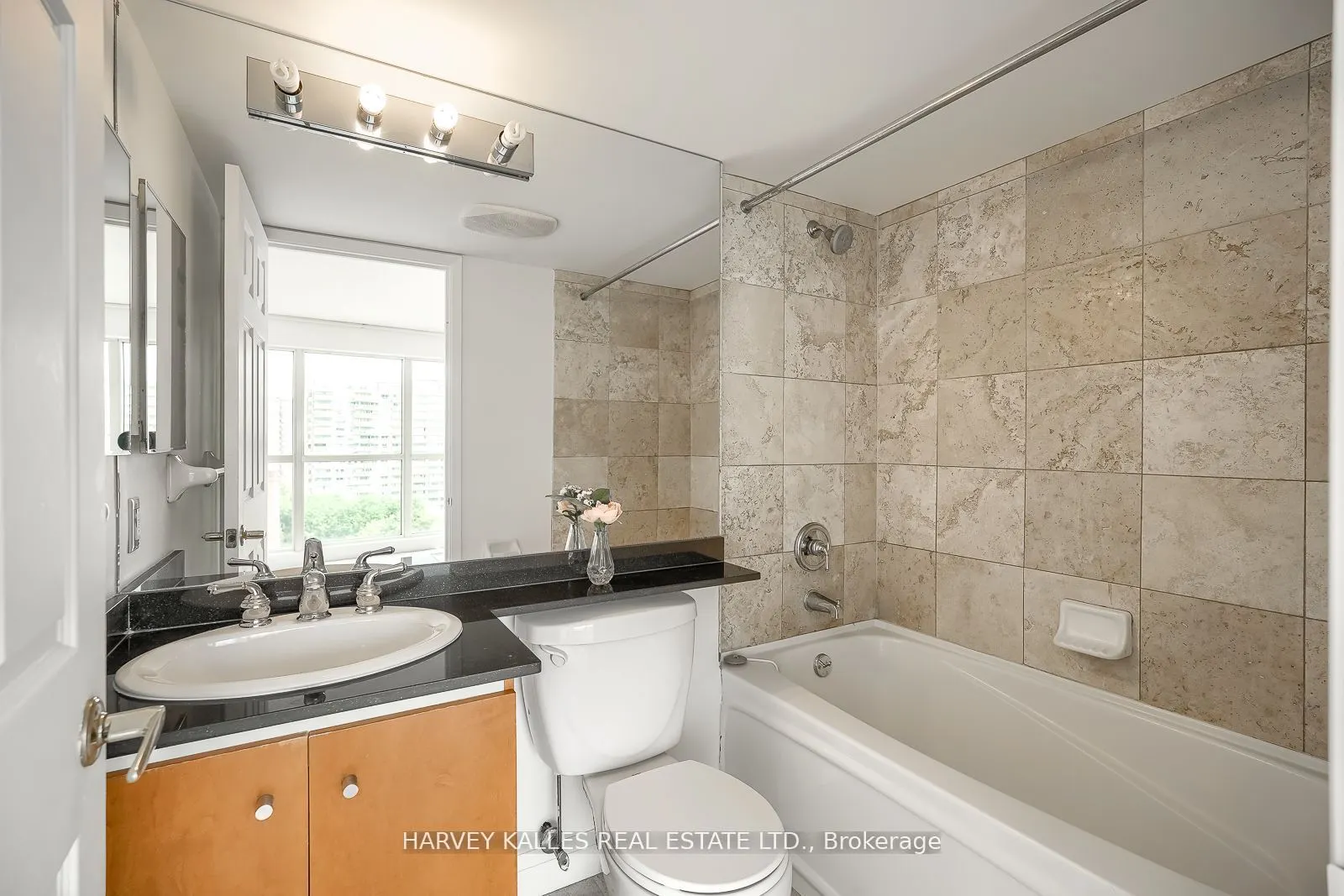 18 Merton Street, #1109