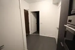 70 Temperance Street, #905