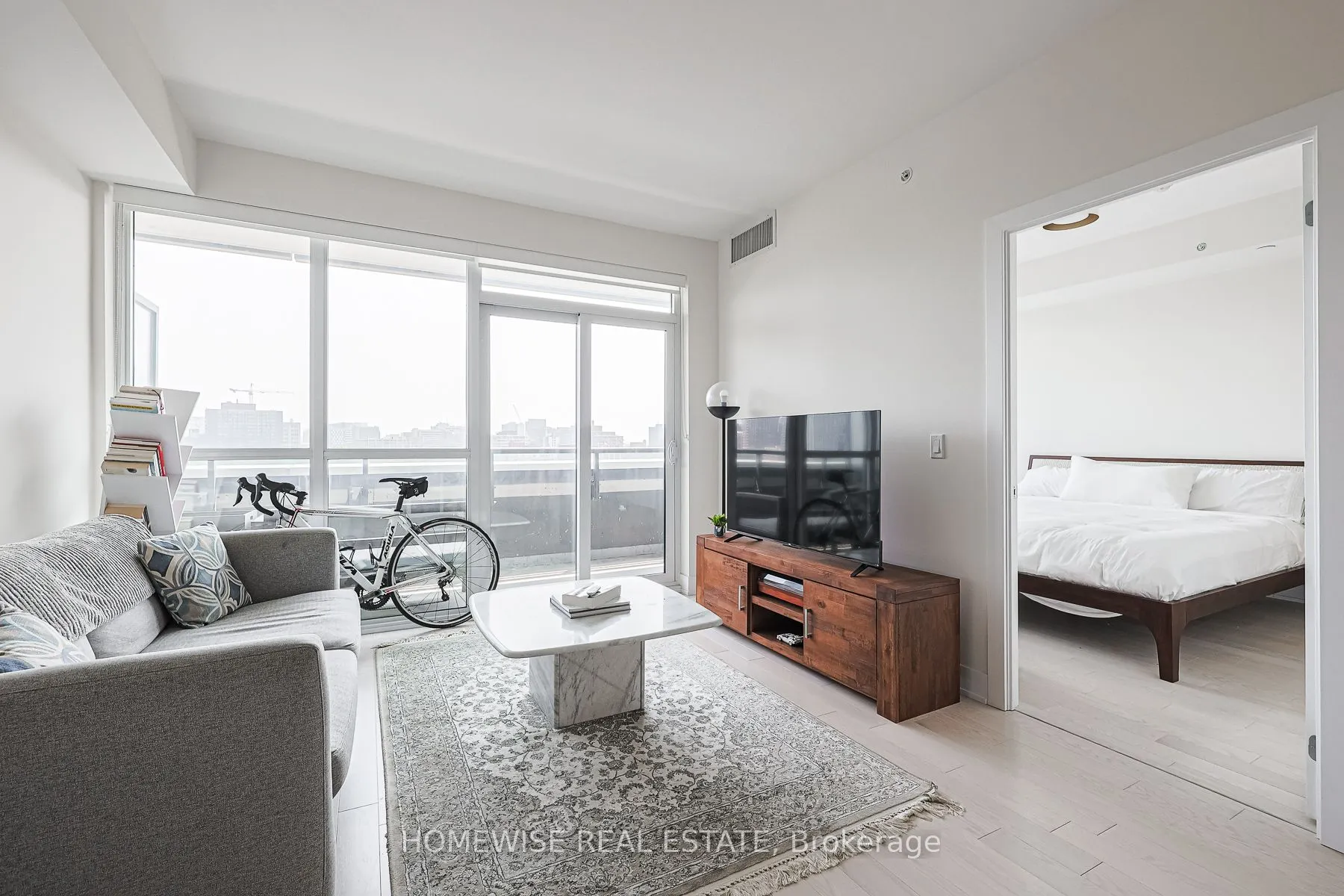 181 Bedford Road, #908