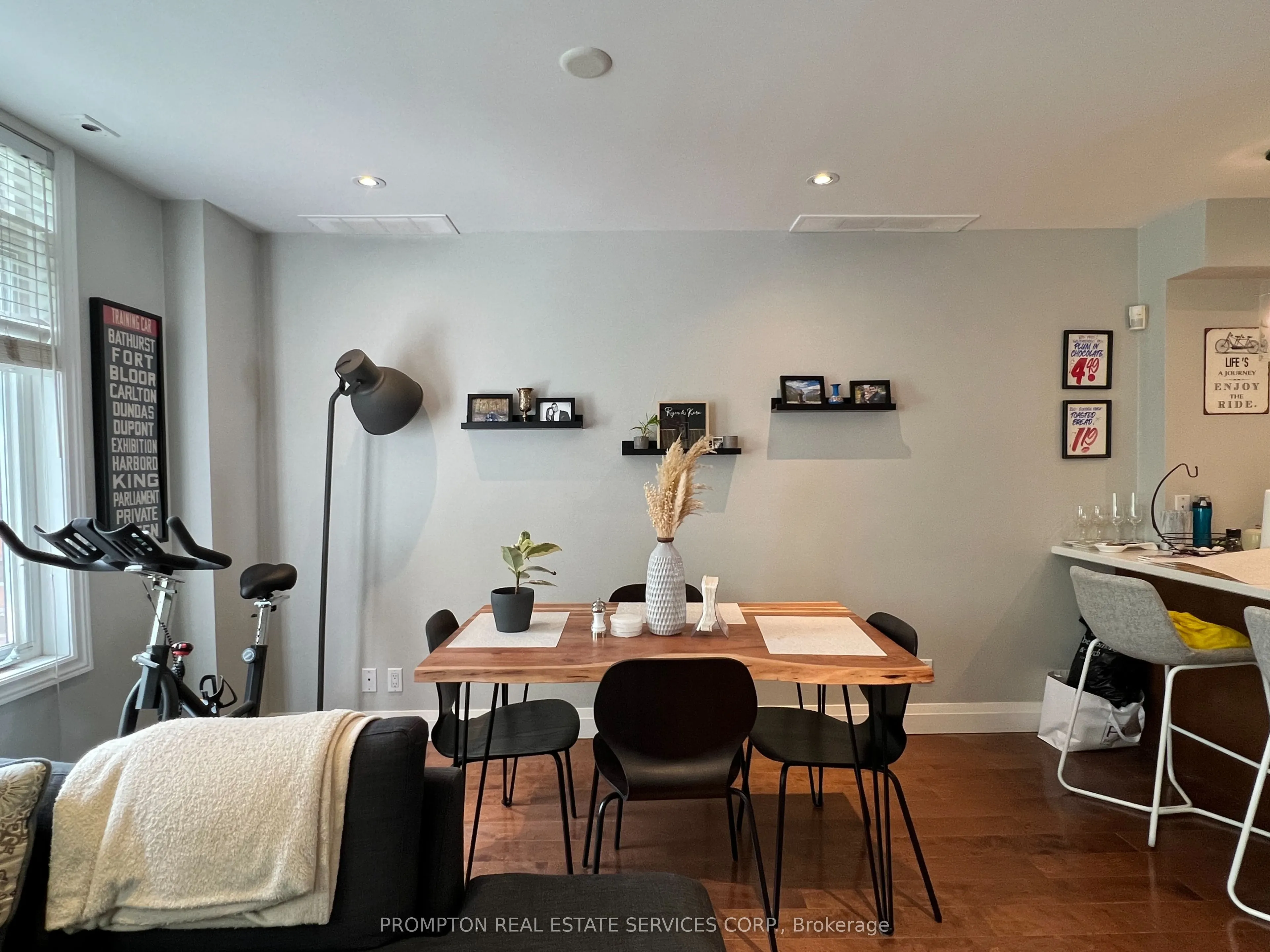 12 Sudbury Street, #2214