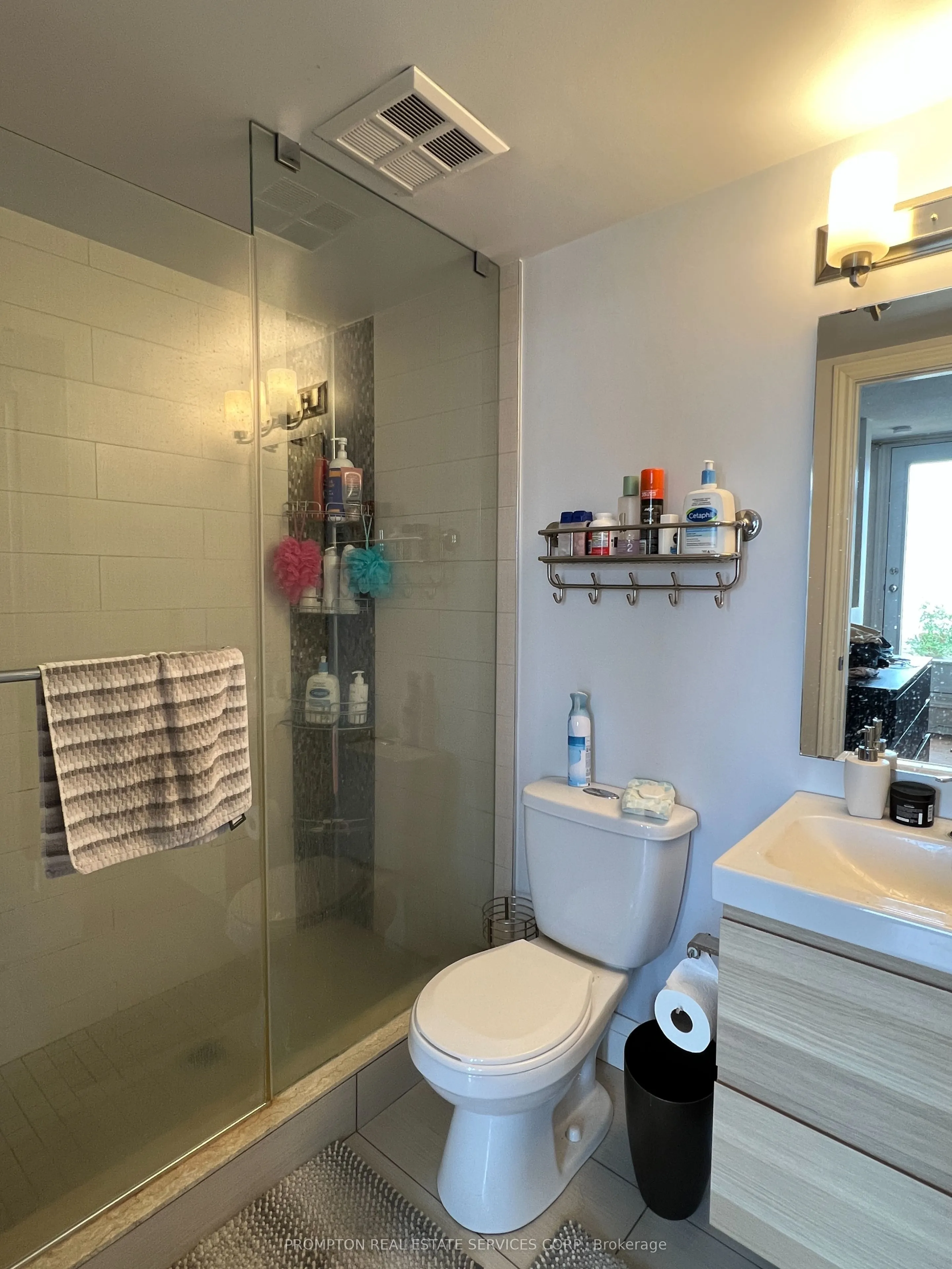 12 Sudbury Street, #2214