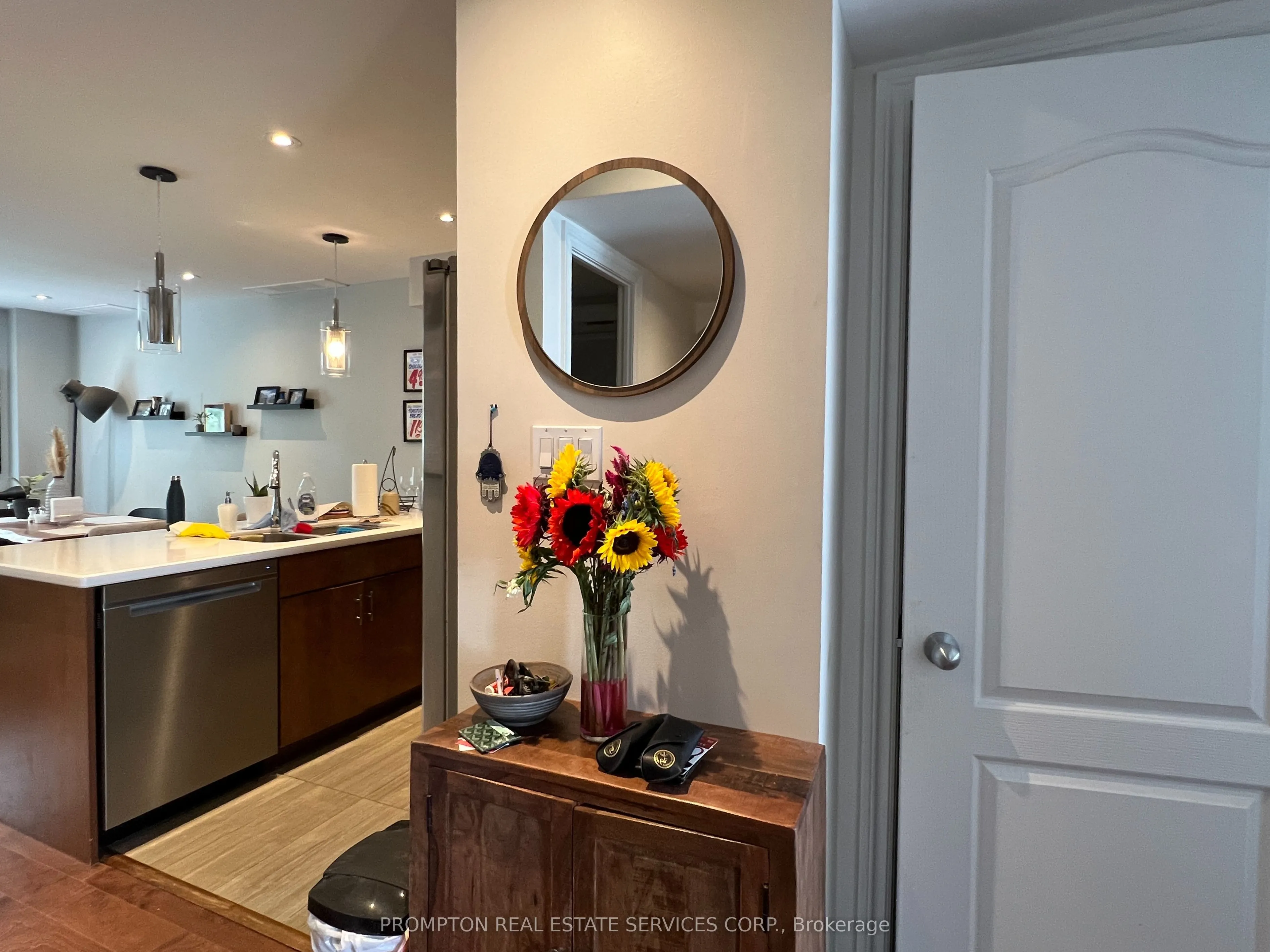 12 Sudbury Street, #2214