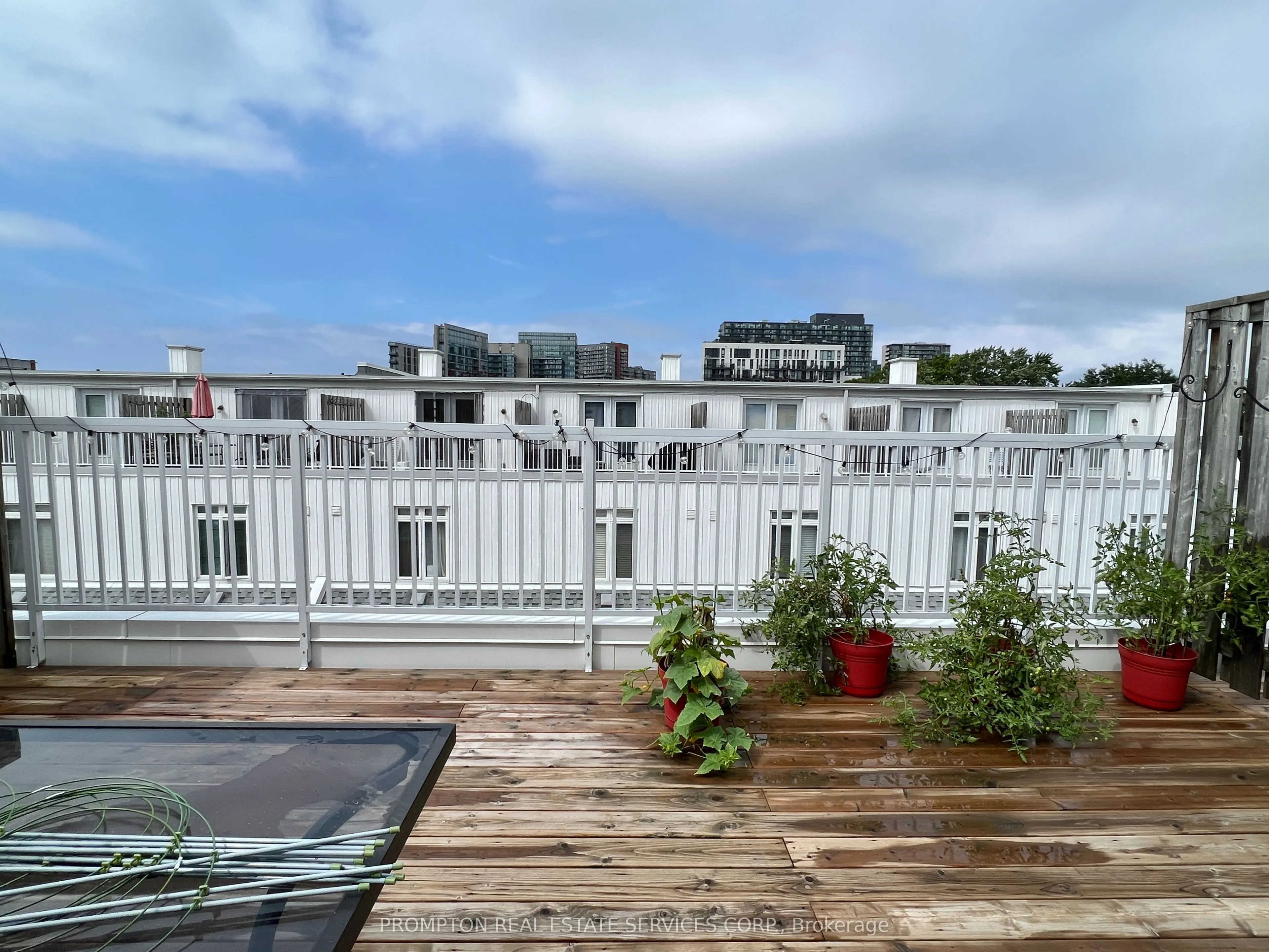 12 Sudbury Street, #2214