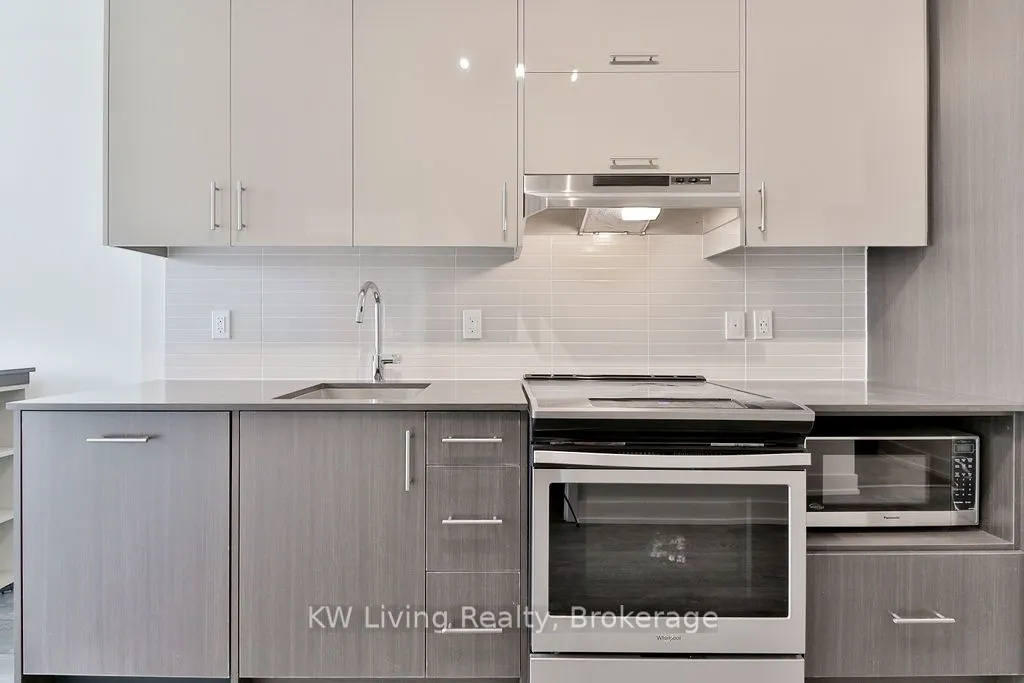 180 Fairview Mall Drive, #1210