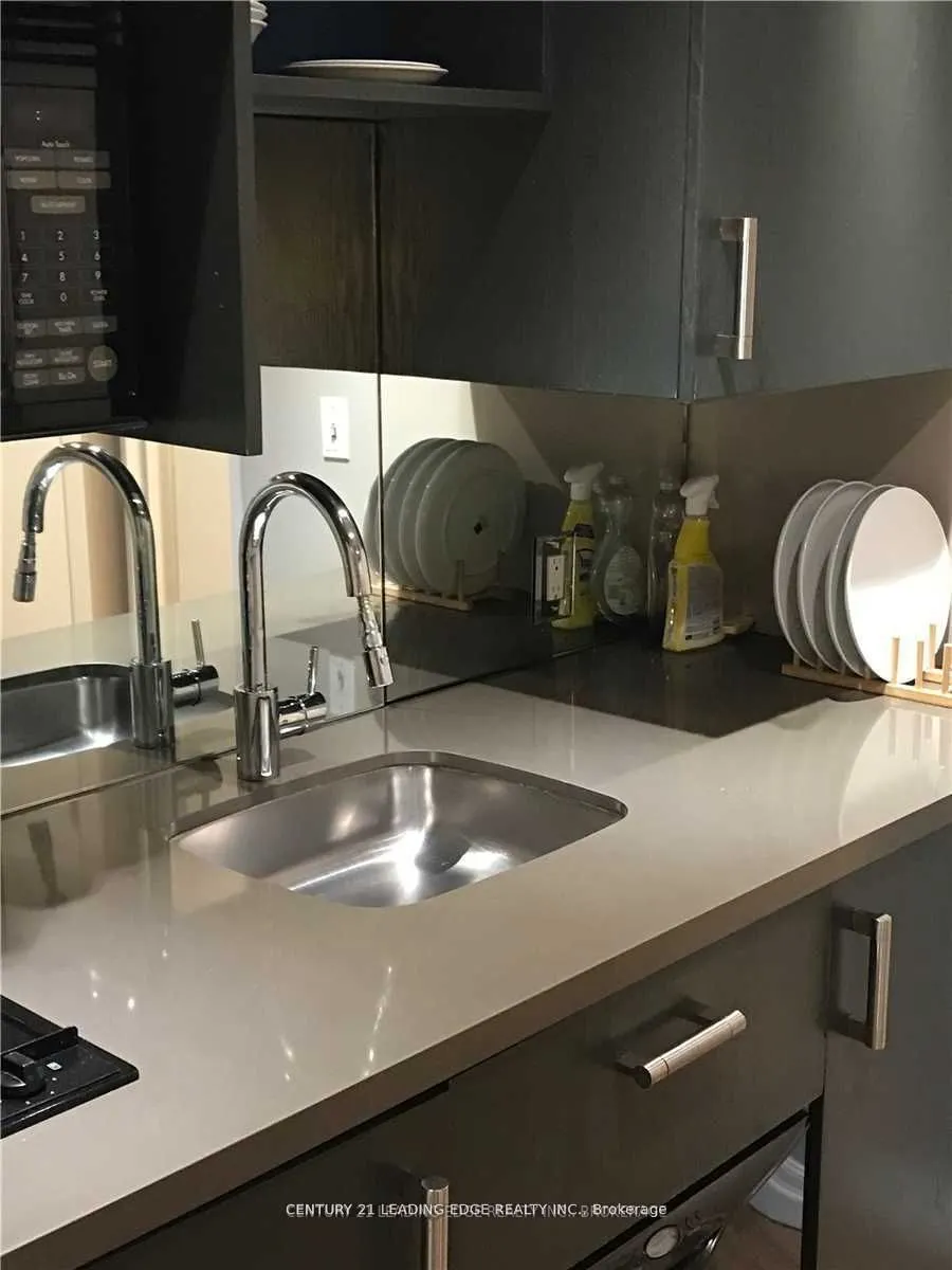 1 King Street W, #1306