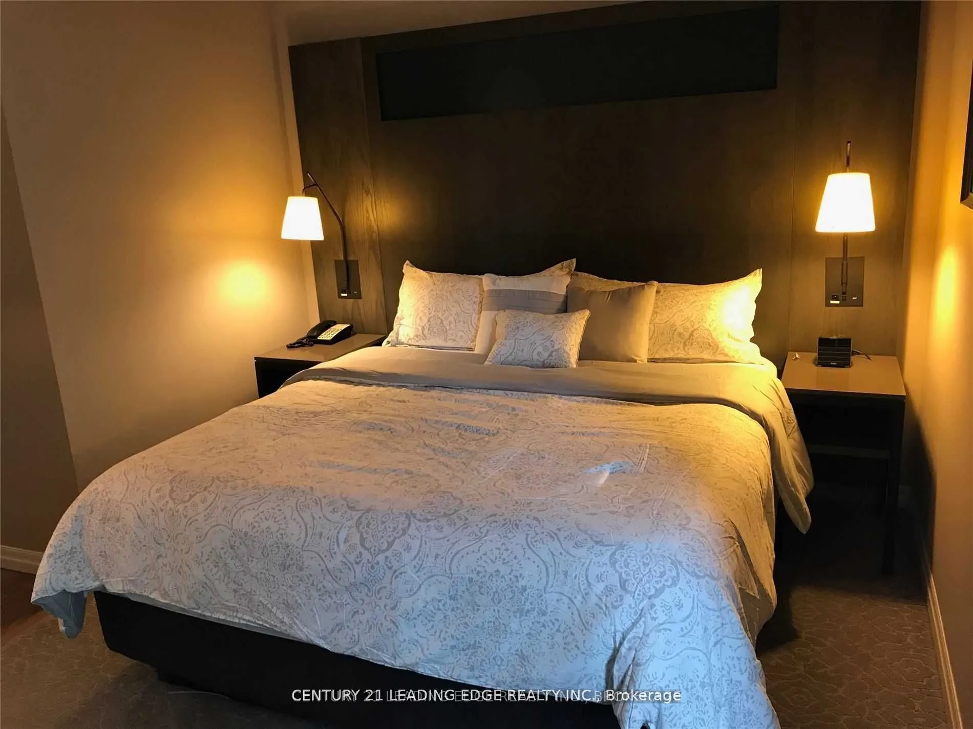 1 King Street W, #1306