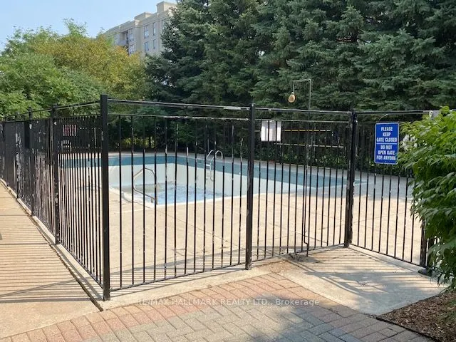 1720 Eglinton Avenue E, #503