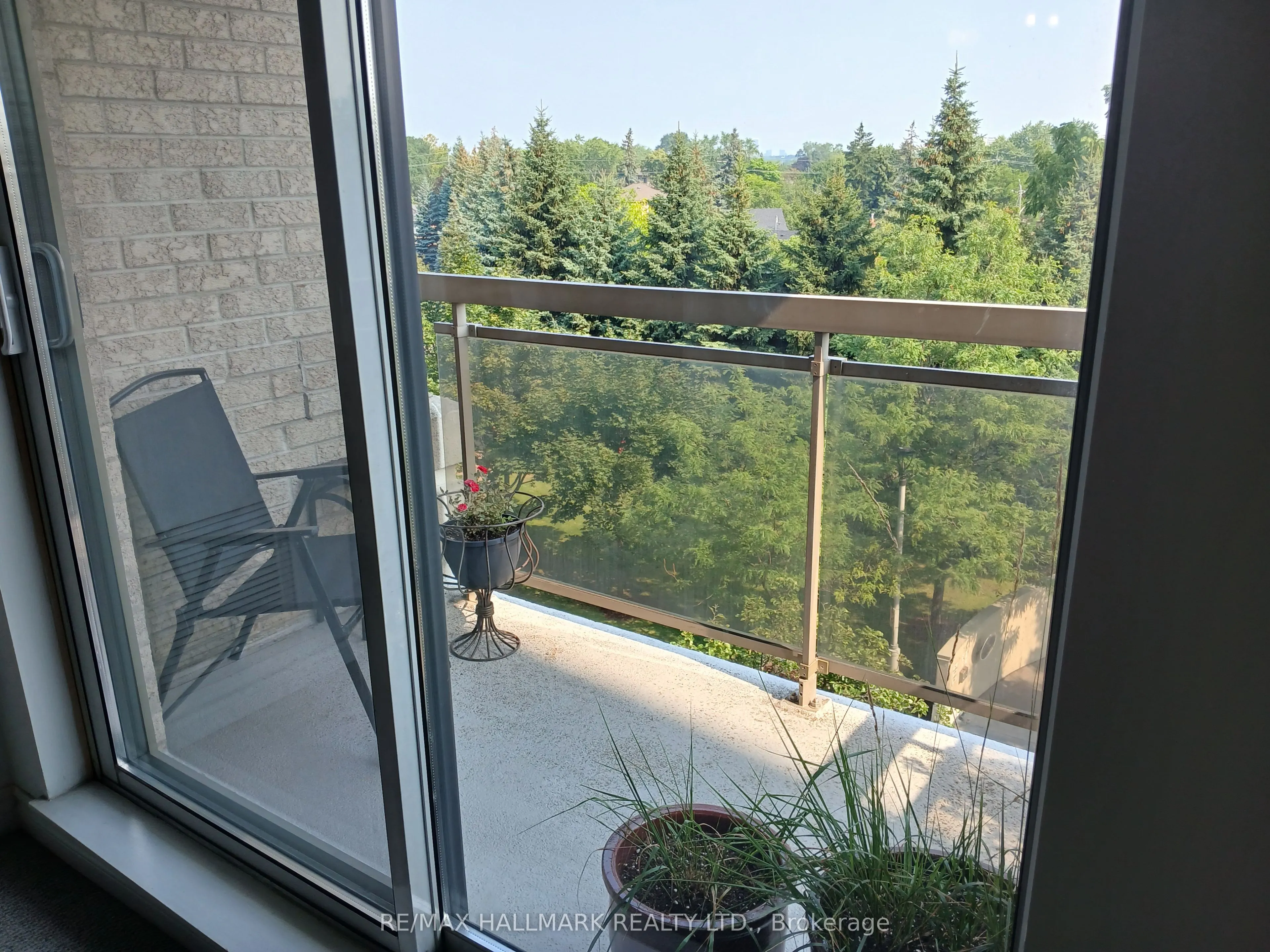 1720 Eglinton Avenue E, #503