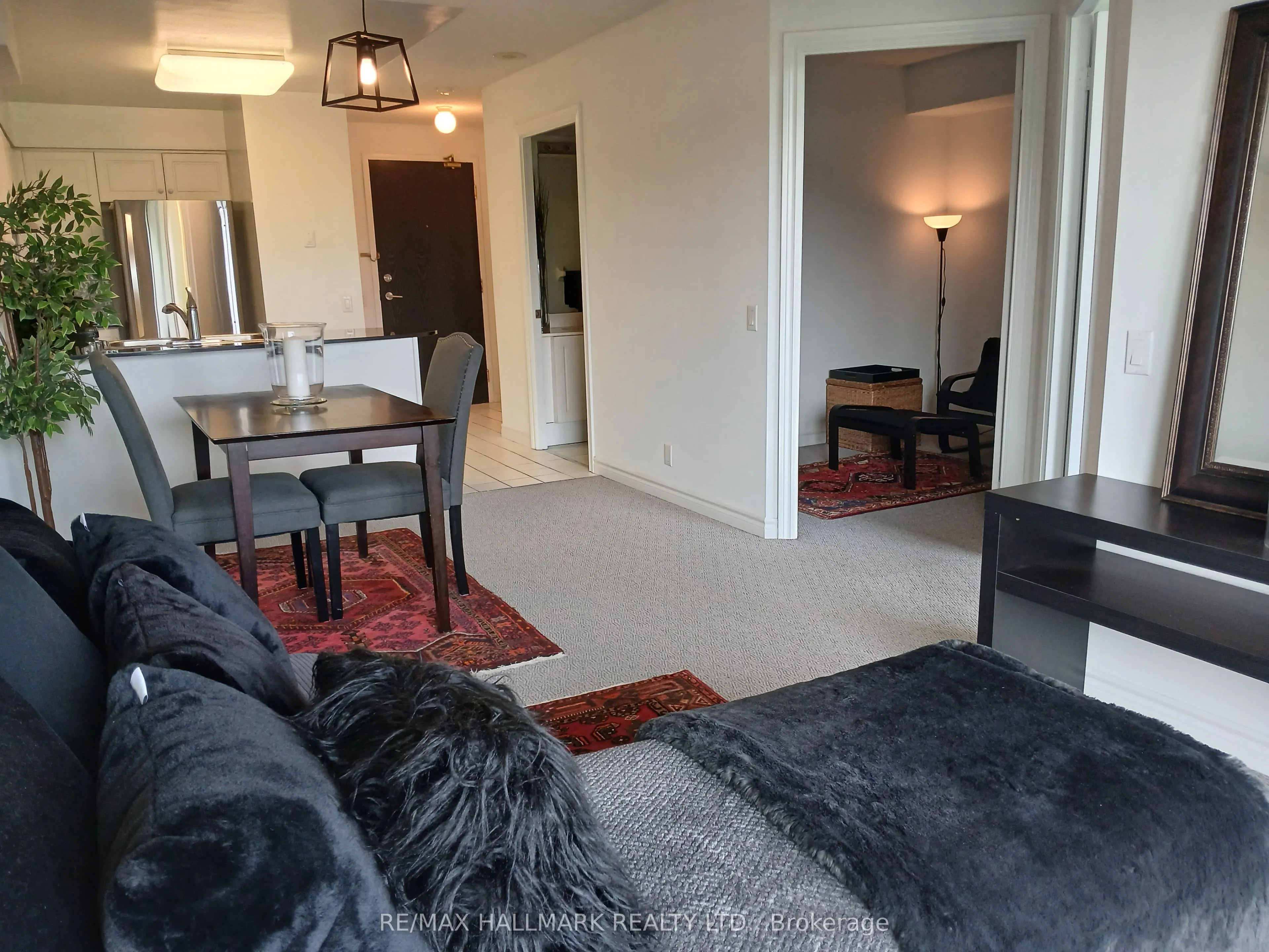 1720 Eglinton Avenue E, #503