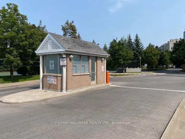 1720 Eglinton Avenue E, #503