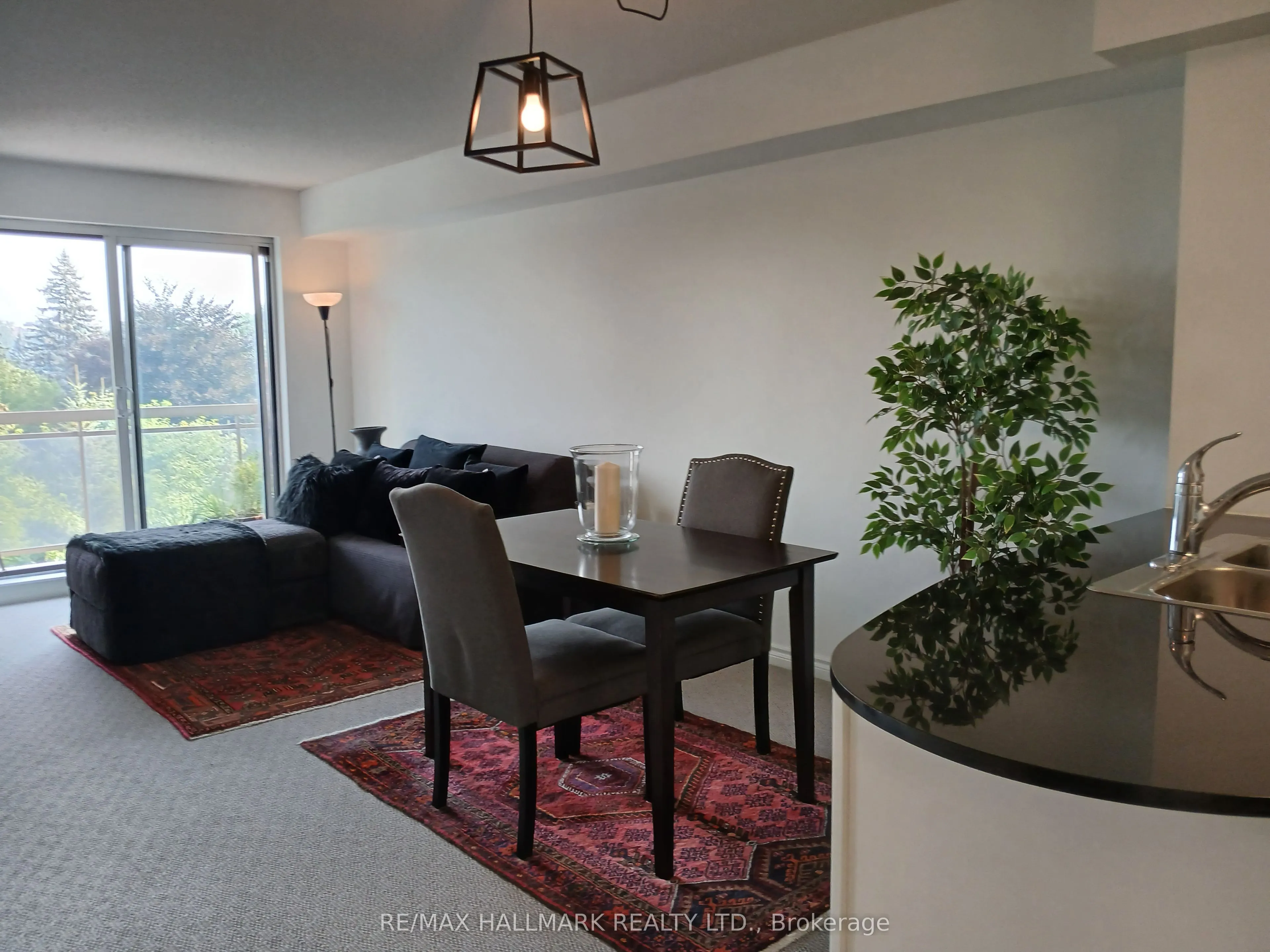 1720 Eglinton Avenue E, #503