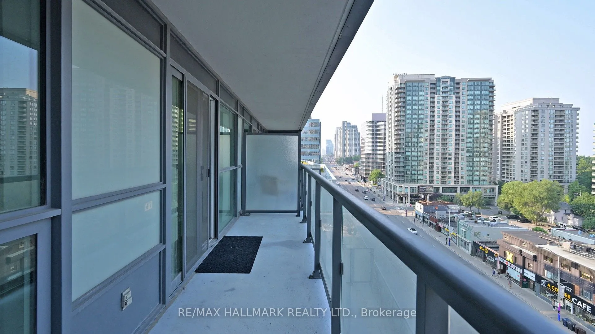 5168 Yonge Street, #711
