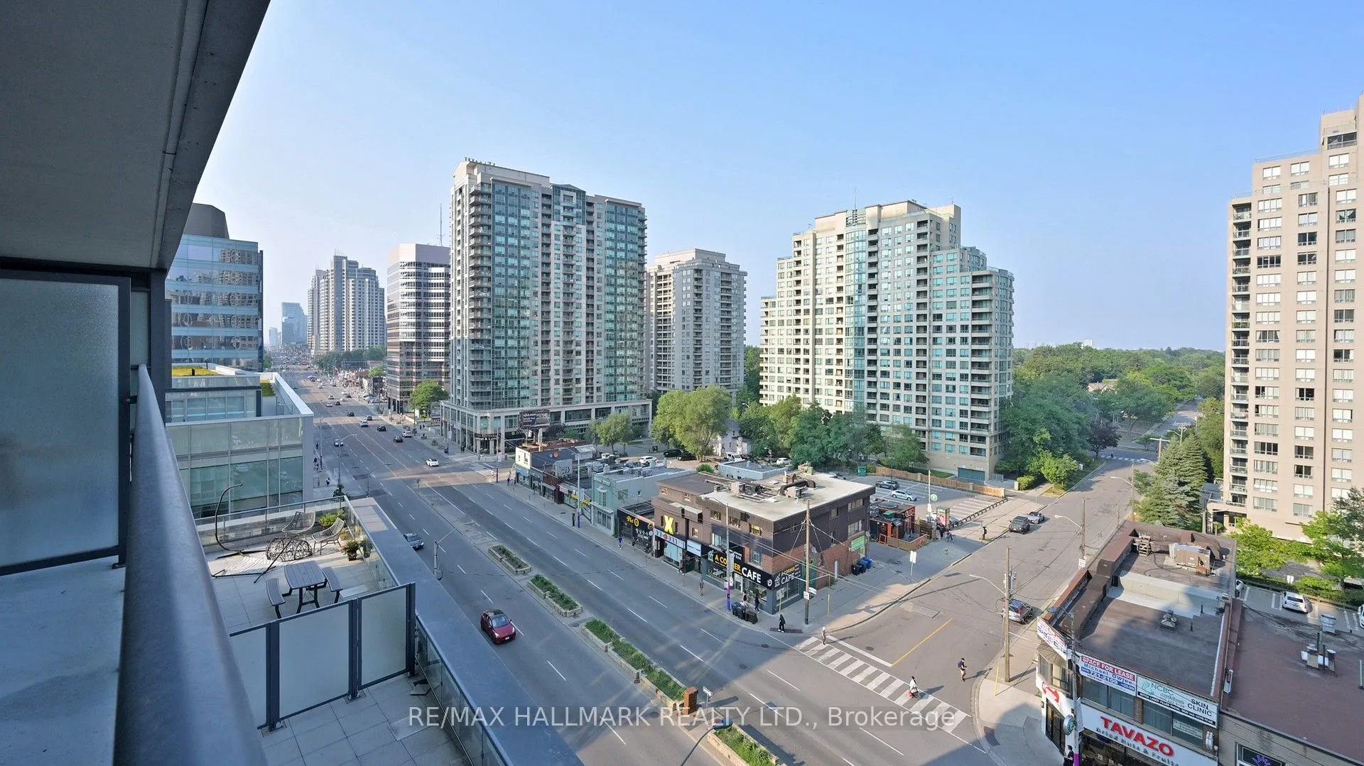 5168 Yonge Street, #711