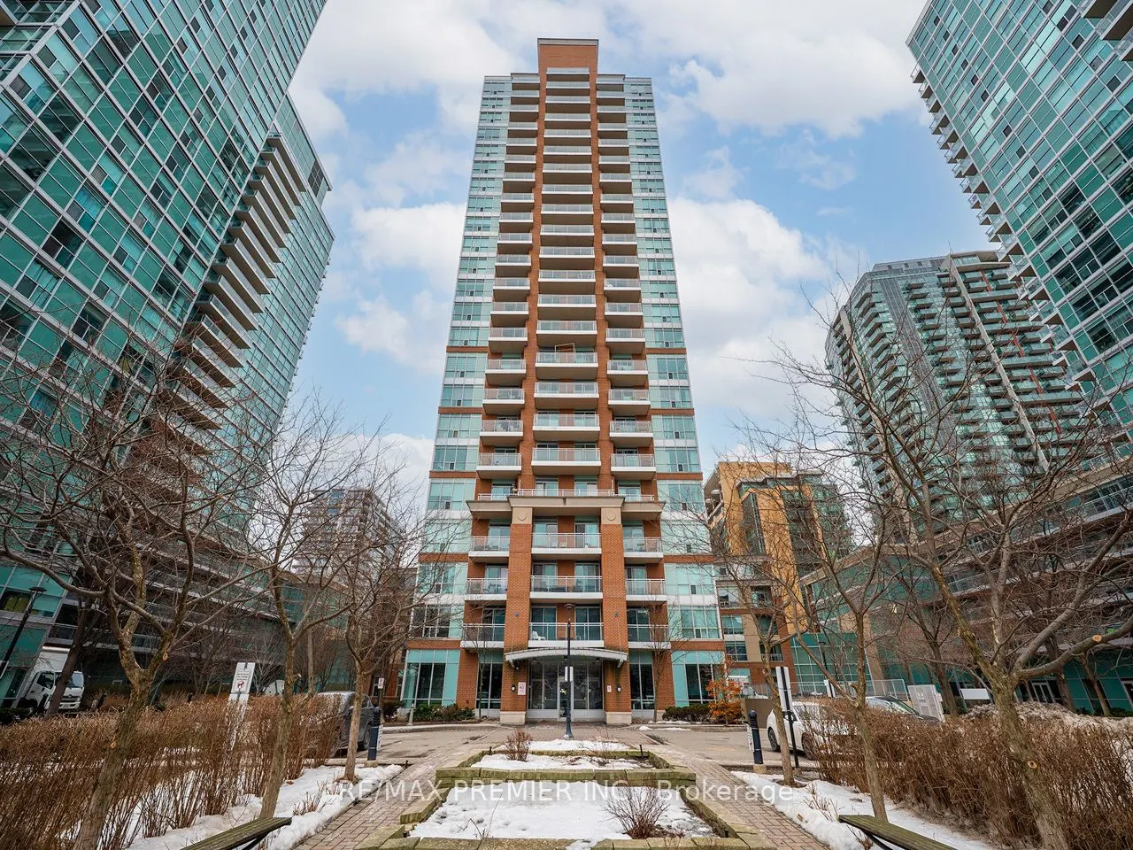 50 Lynn Williams Street, #2209