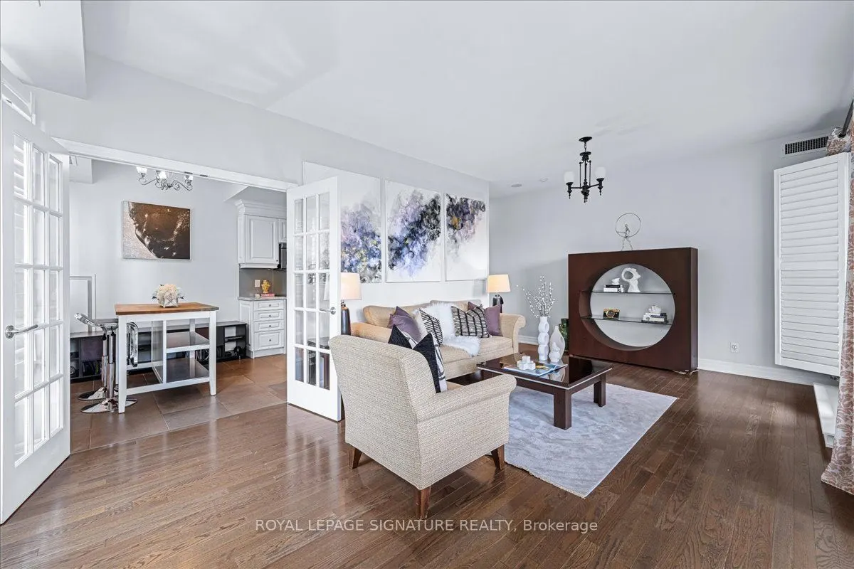 23 Rean Drive, #308