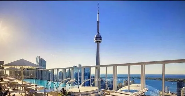 88 Blue Jays Way, #1114