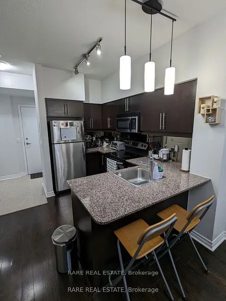 2885 Bayview Avenue, #420
