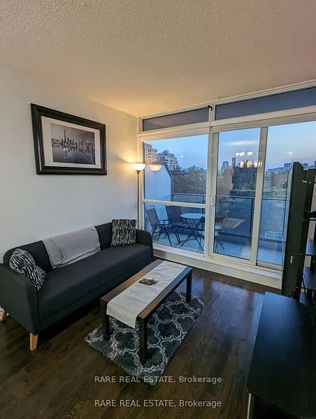2885 Bayview Avenue, #420