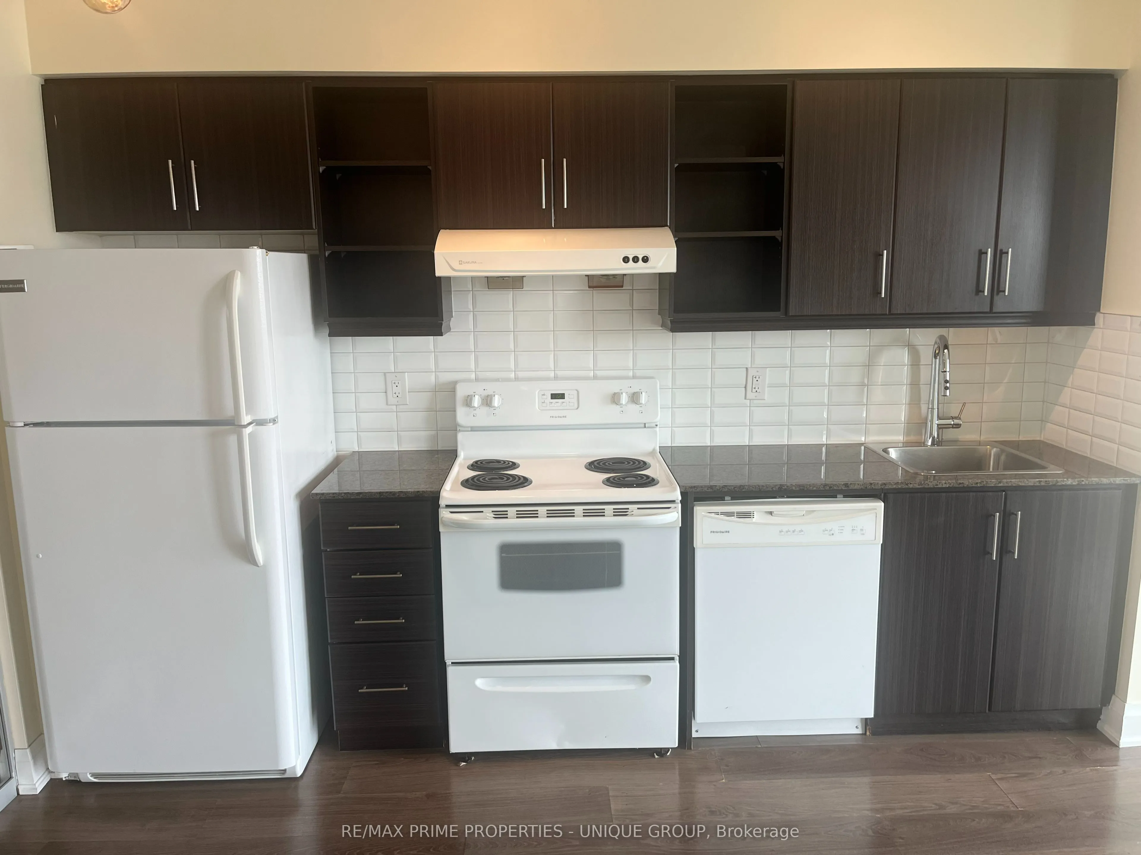 160 Vanderhoof Avenue, #1601