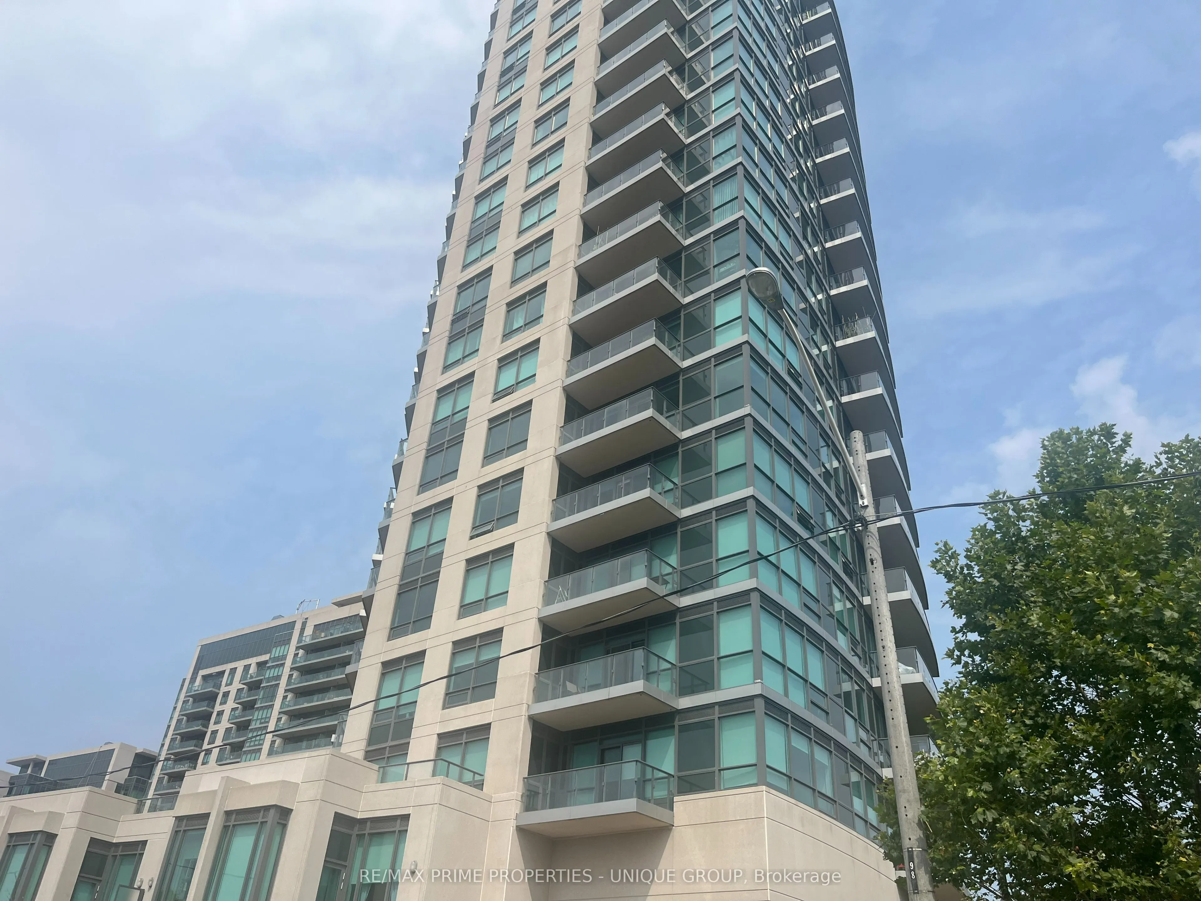 160 Vanderhoof Avenue, #1601