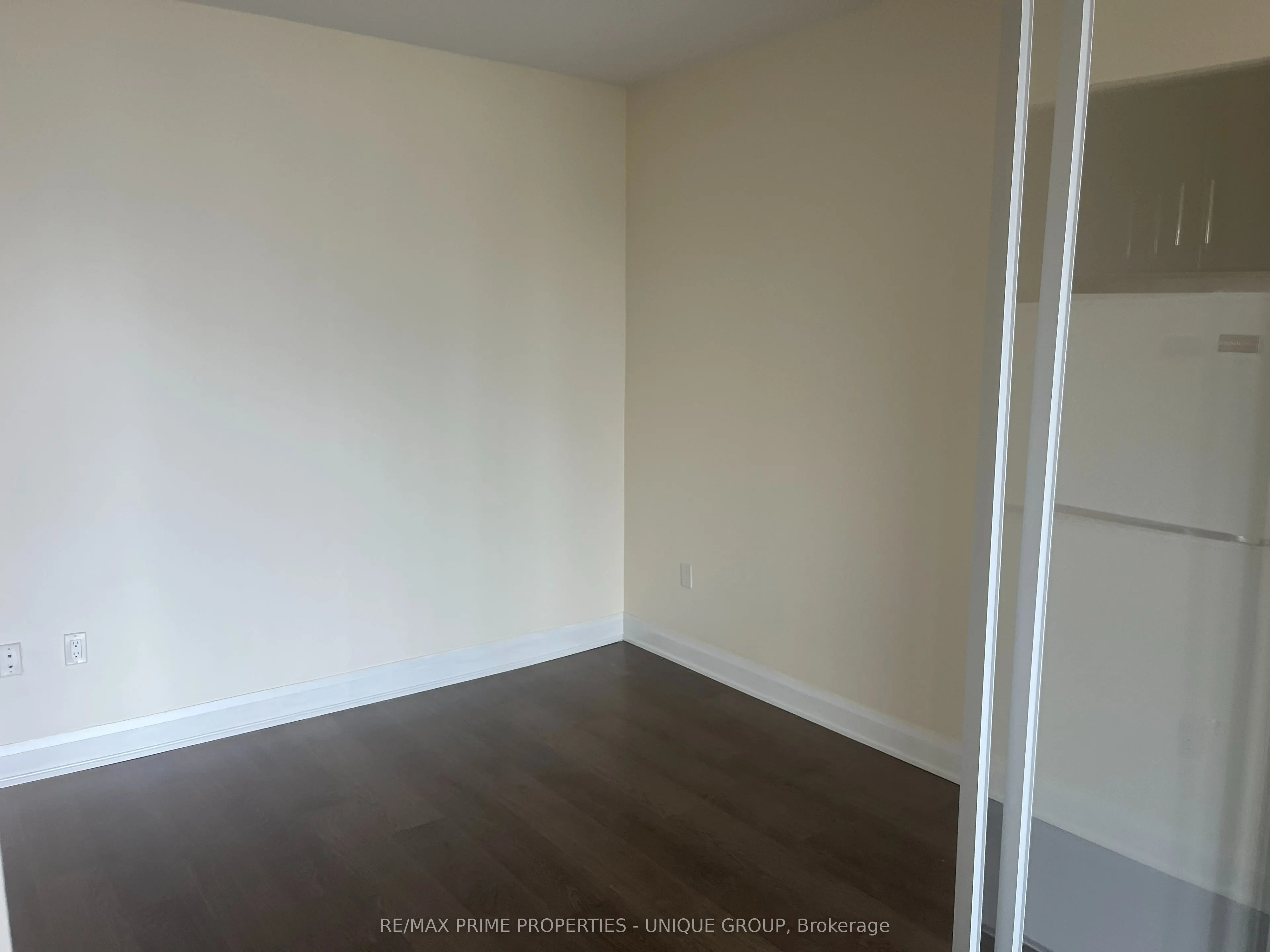 160 Vanderhoof Avenue, #1601